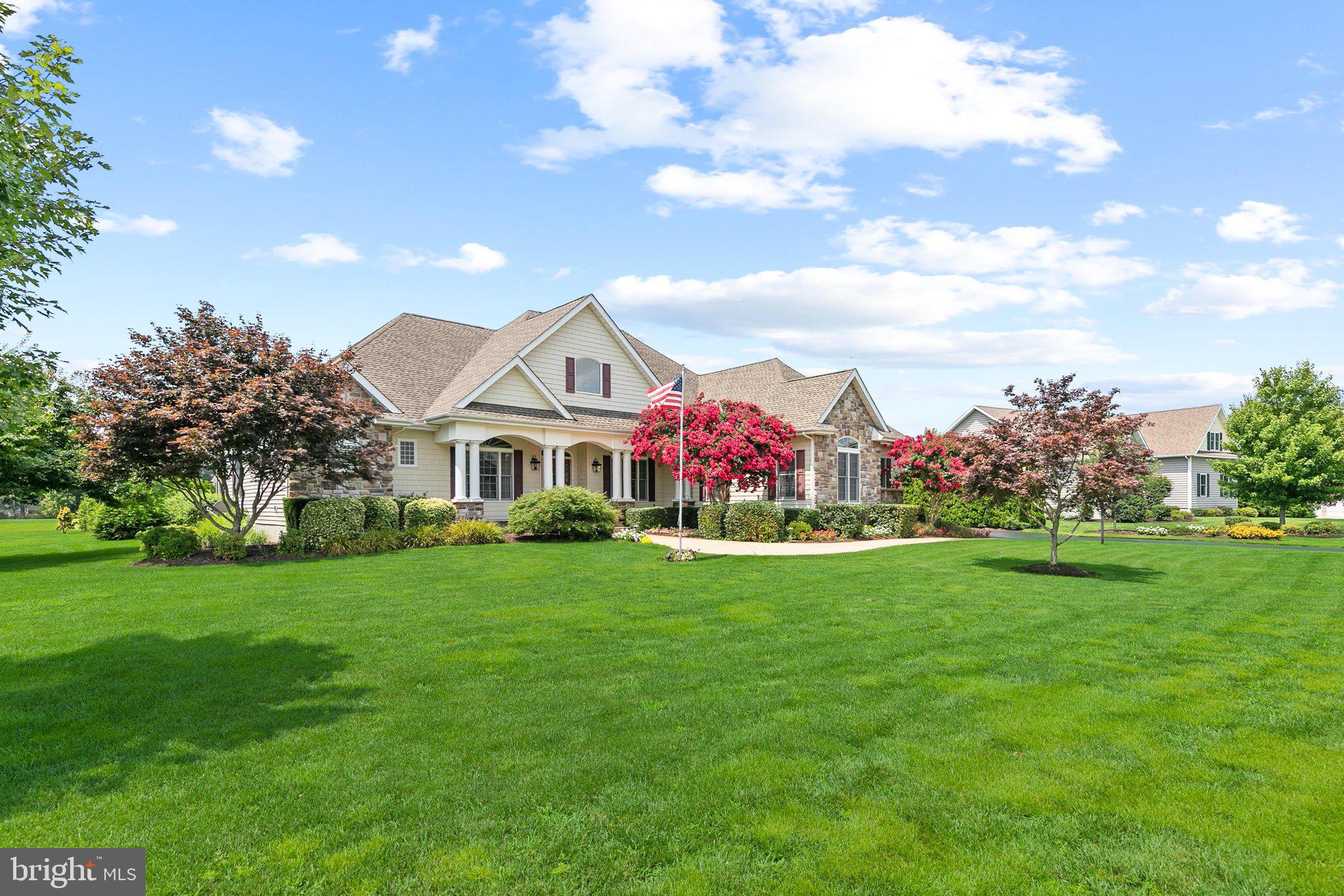 607 SAINT ANDREWS COURT