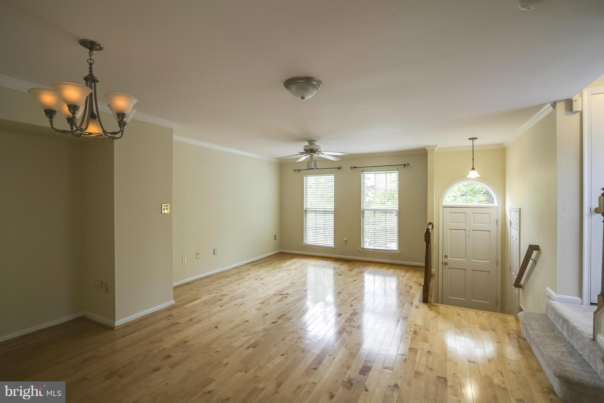 MCNAIR FARMS LANDBAY - Residential