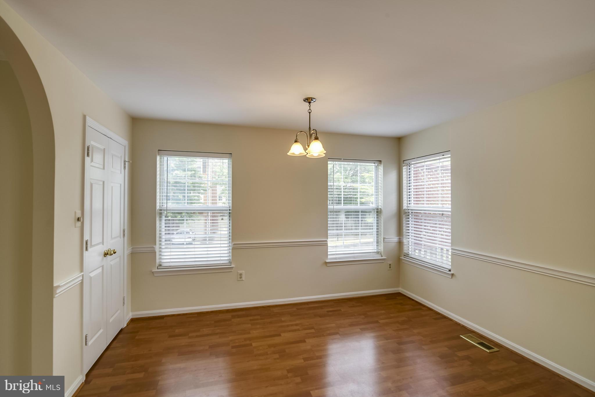 MCNAIR FARMS LANDBAY - Residential