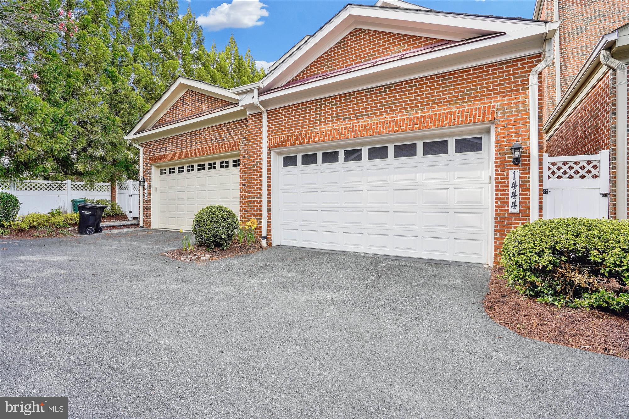 EVANS FARM - Residential