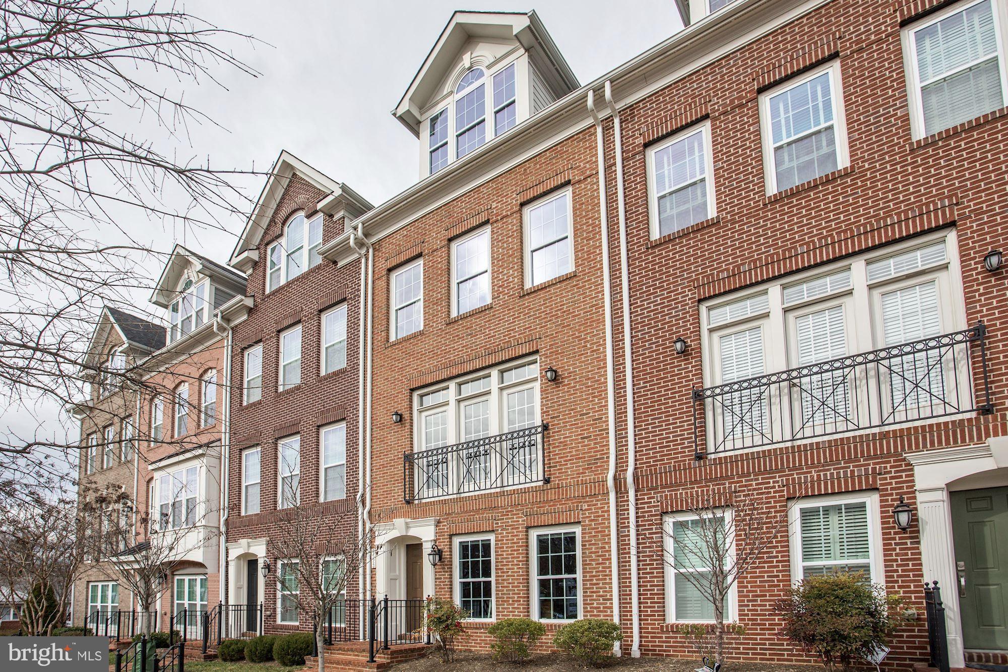 BALLSTON PARK - Residential