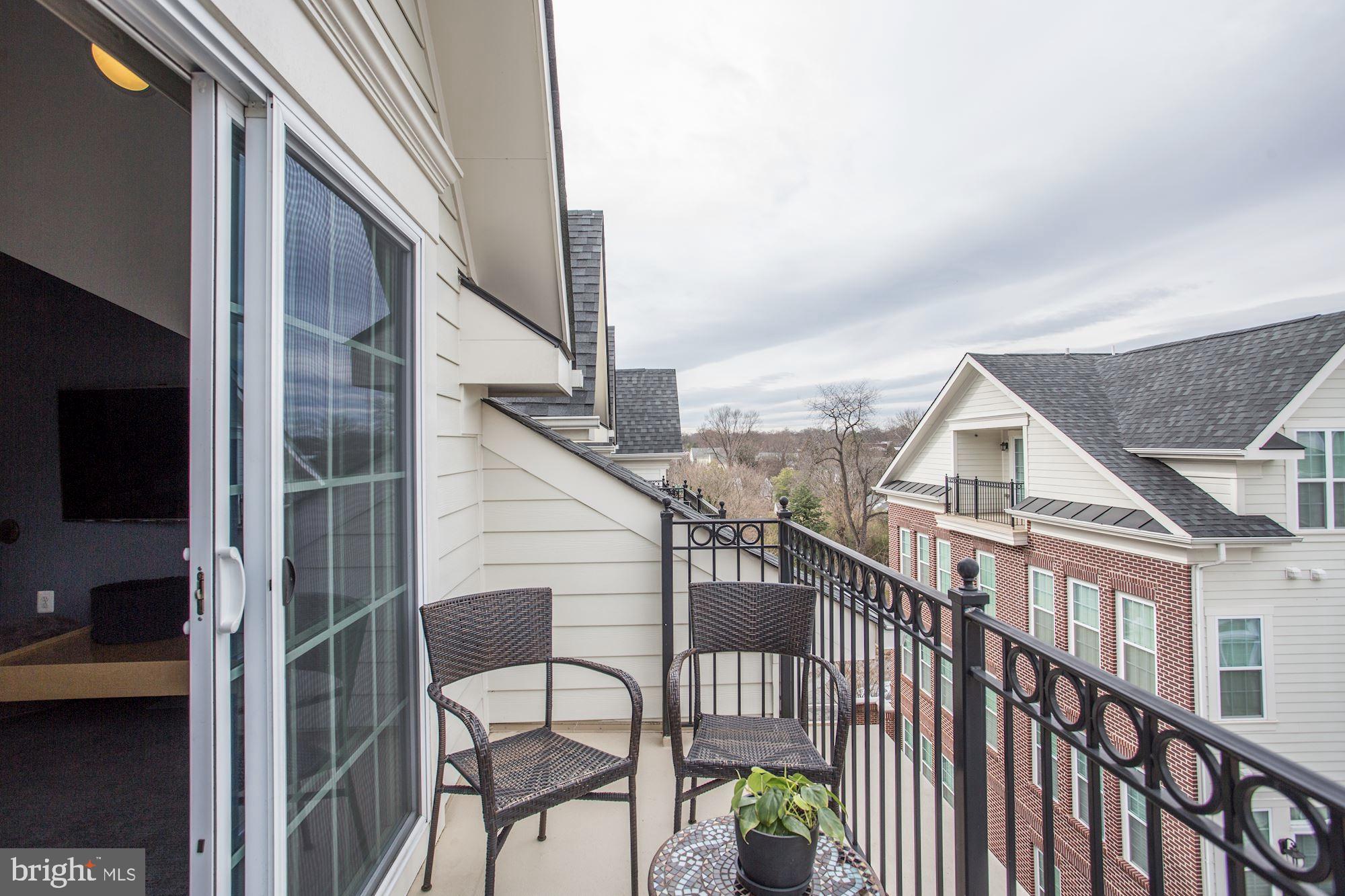 BALLSTON PARK - Residential