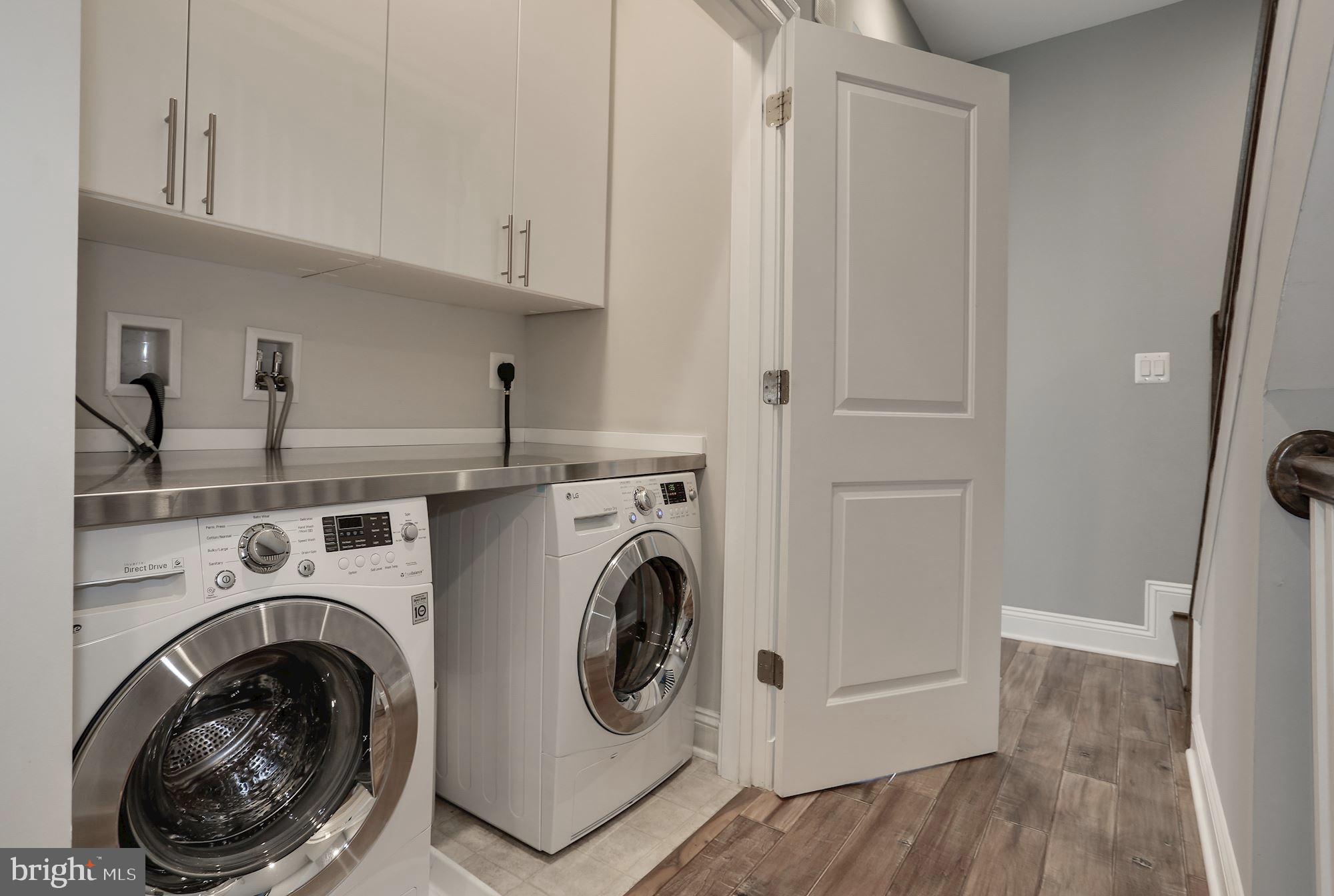 BALLSTON PARK - Residential