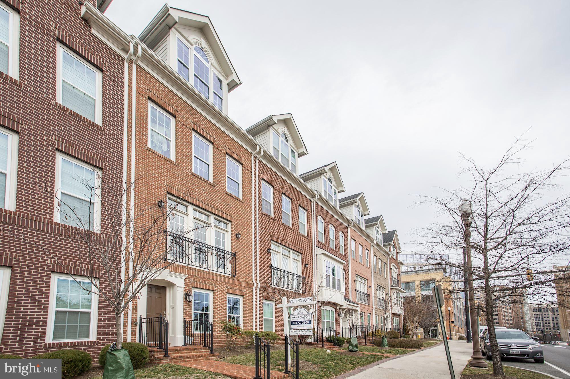BALLSTON PARK - Residential