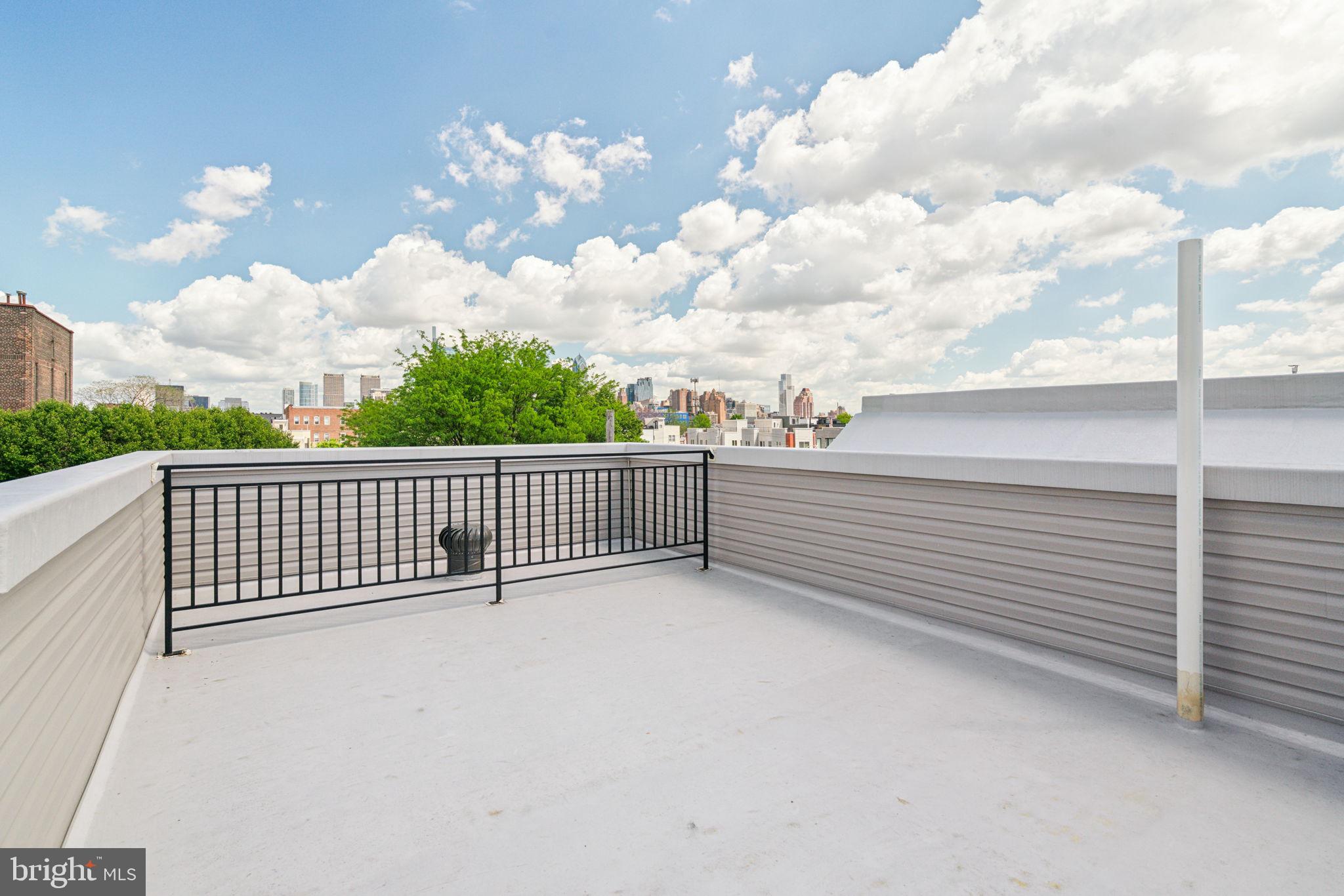 POINT BREEZE - Residential