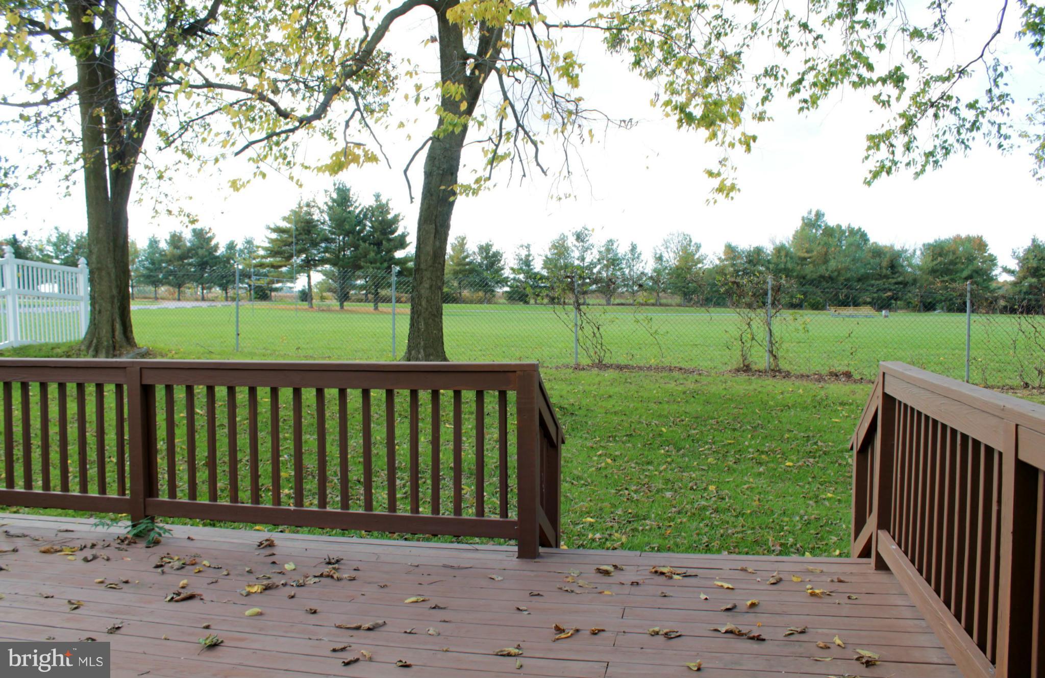 PARKVIEW MEADOWS - Residential Lease