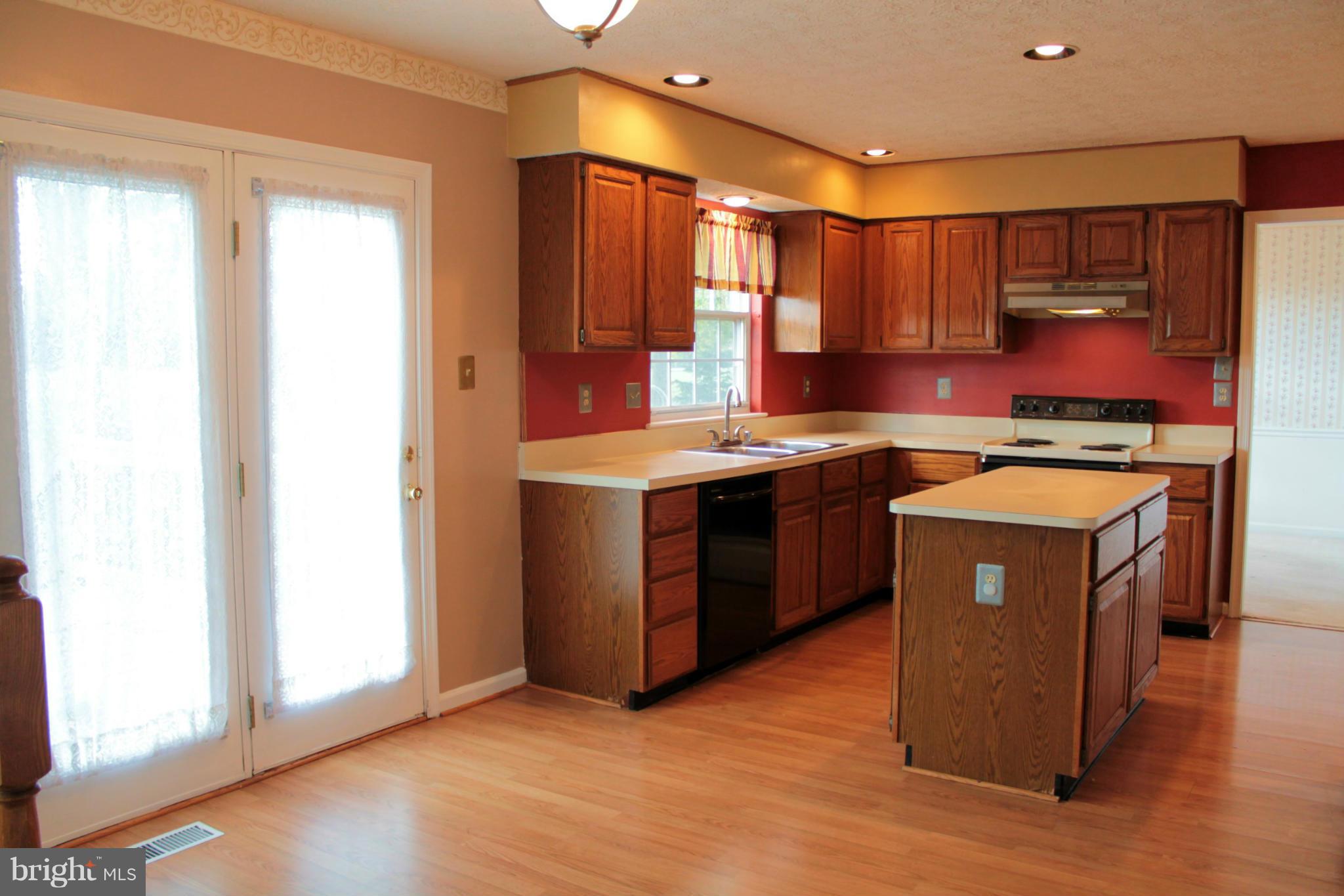 PARKVIEW MEADOWS - Residential Lease