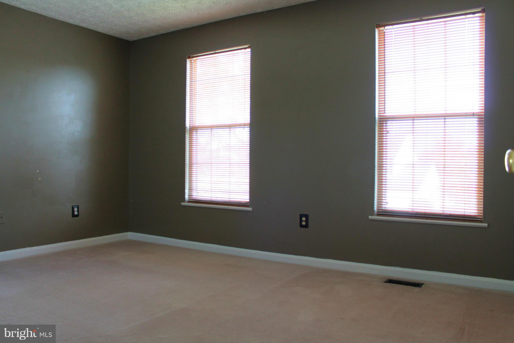 PARKVIEW MEADOWS - Residential Lease