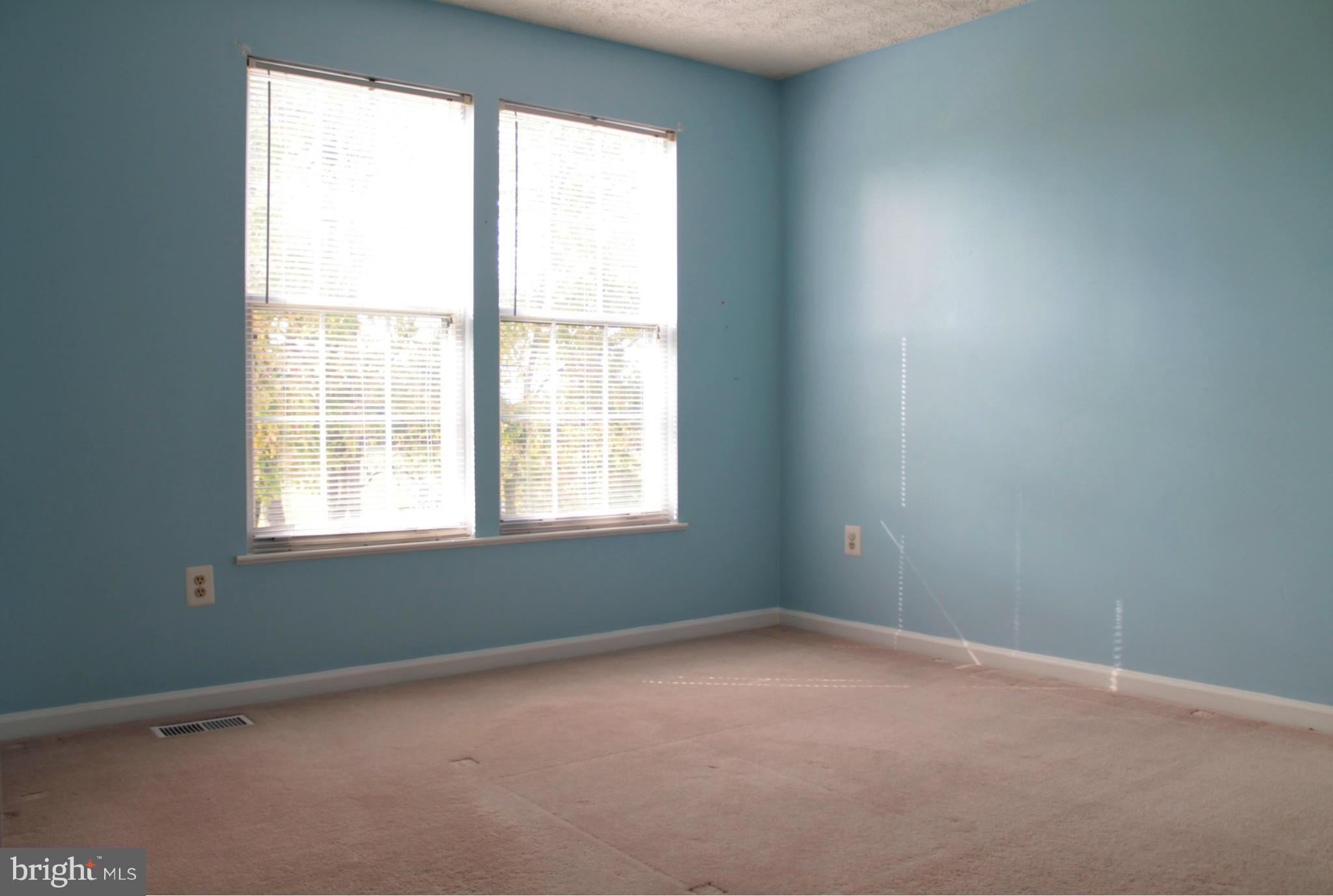 PARKVIEW MEADOWS - Residential Lease