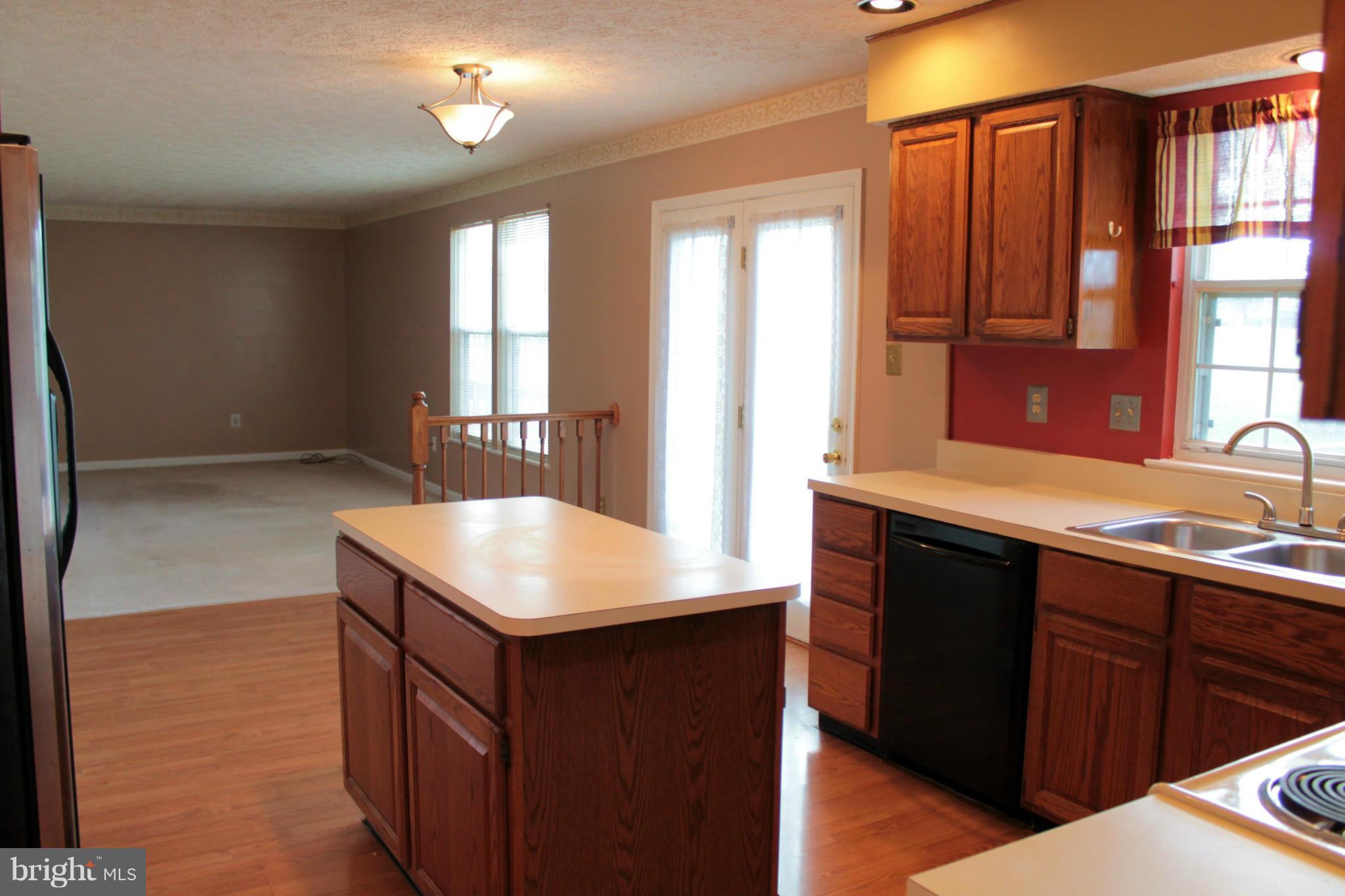 PARKVIEW MEADOWS - Residential Lease