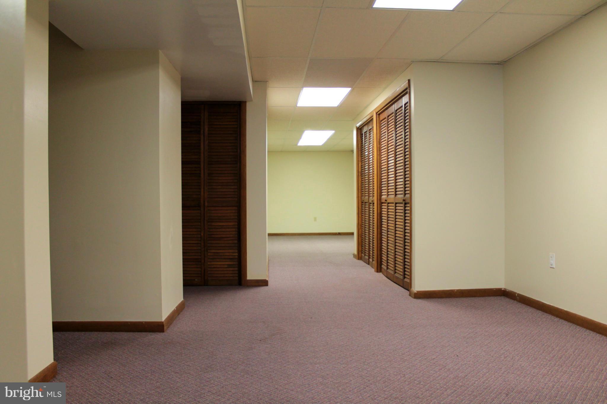 PARKVIEW MEADOWS - Residential Lease