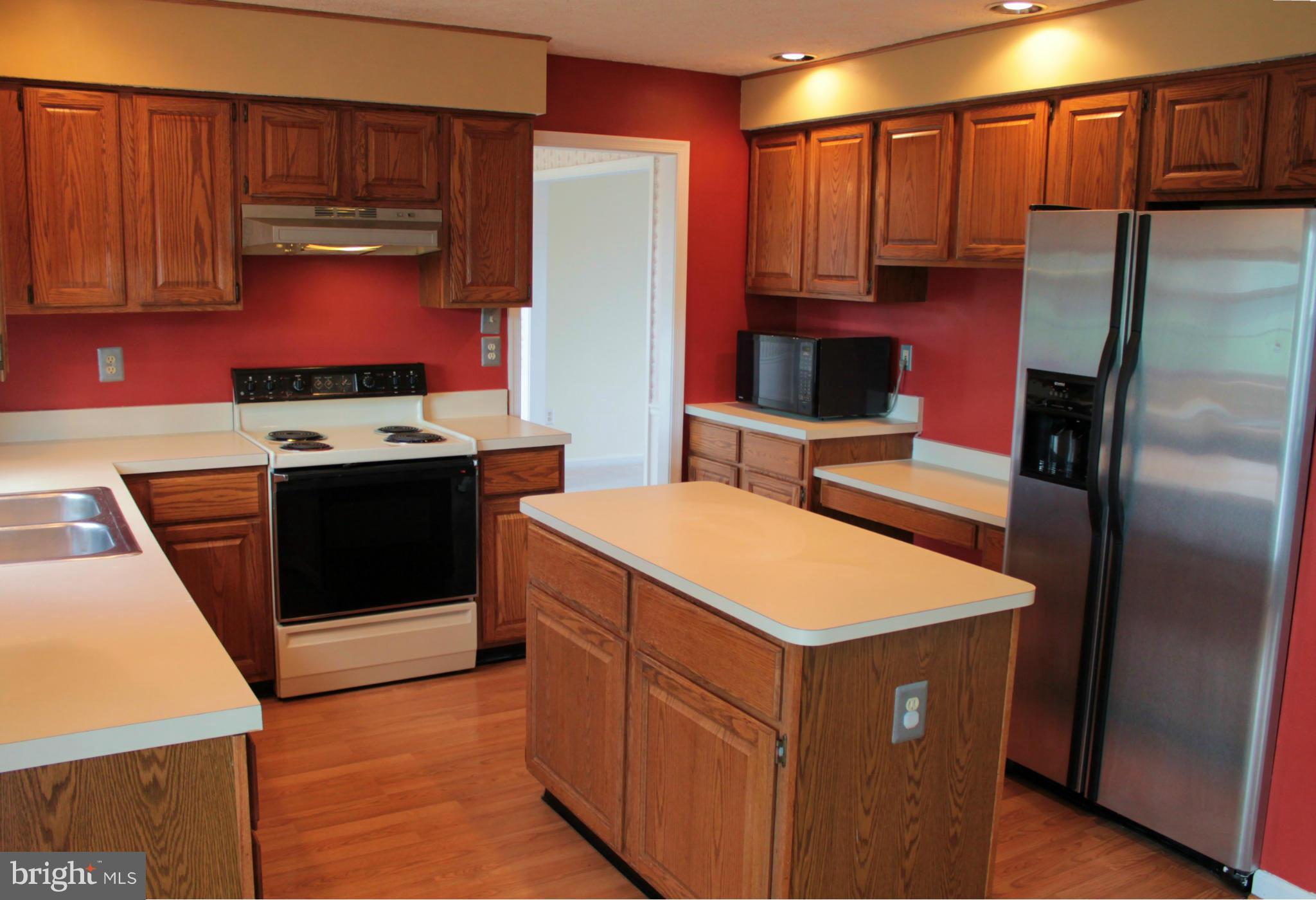 PARKVIEW MEADOWS - Residential Lease