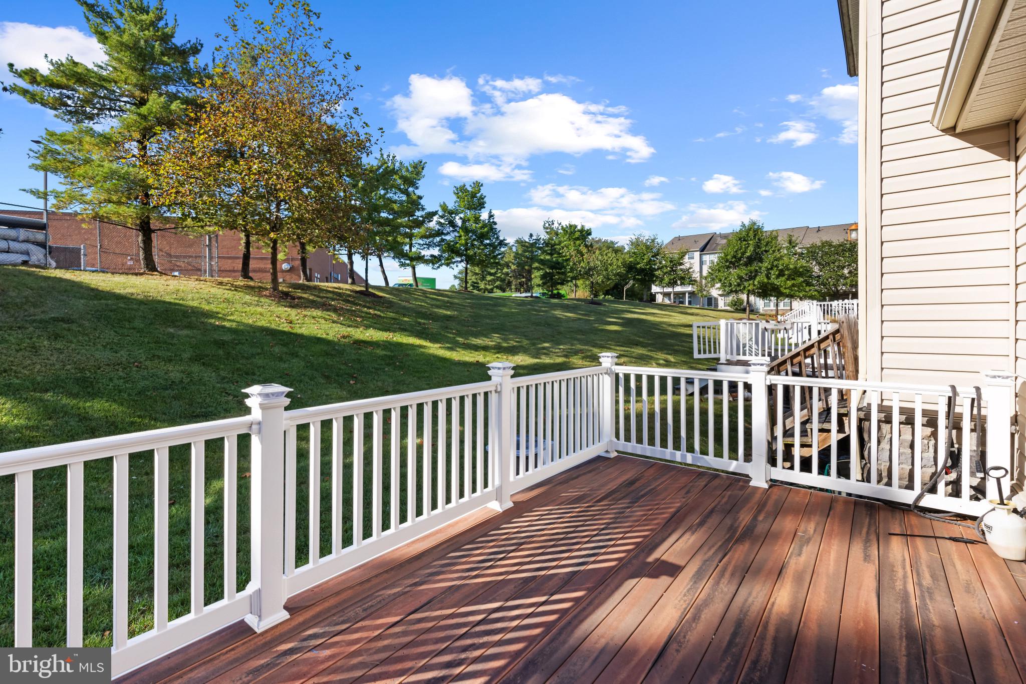 BELMONT STATION - Residential