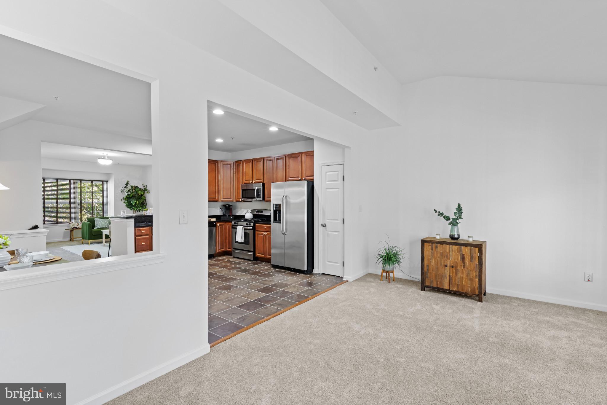 BELMONT STATION - Residential