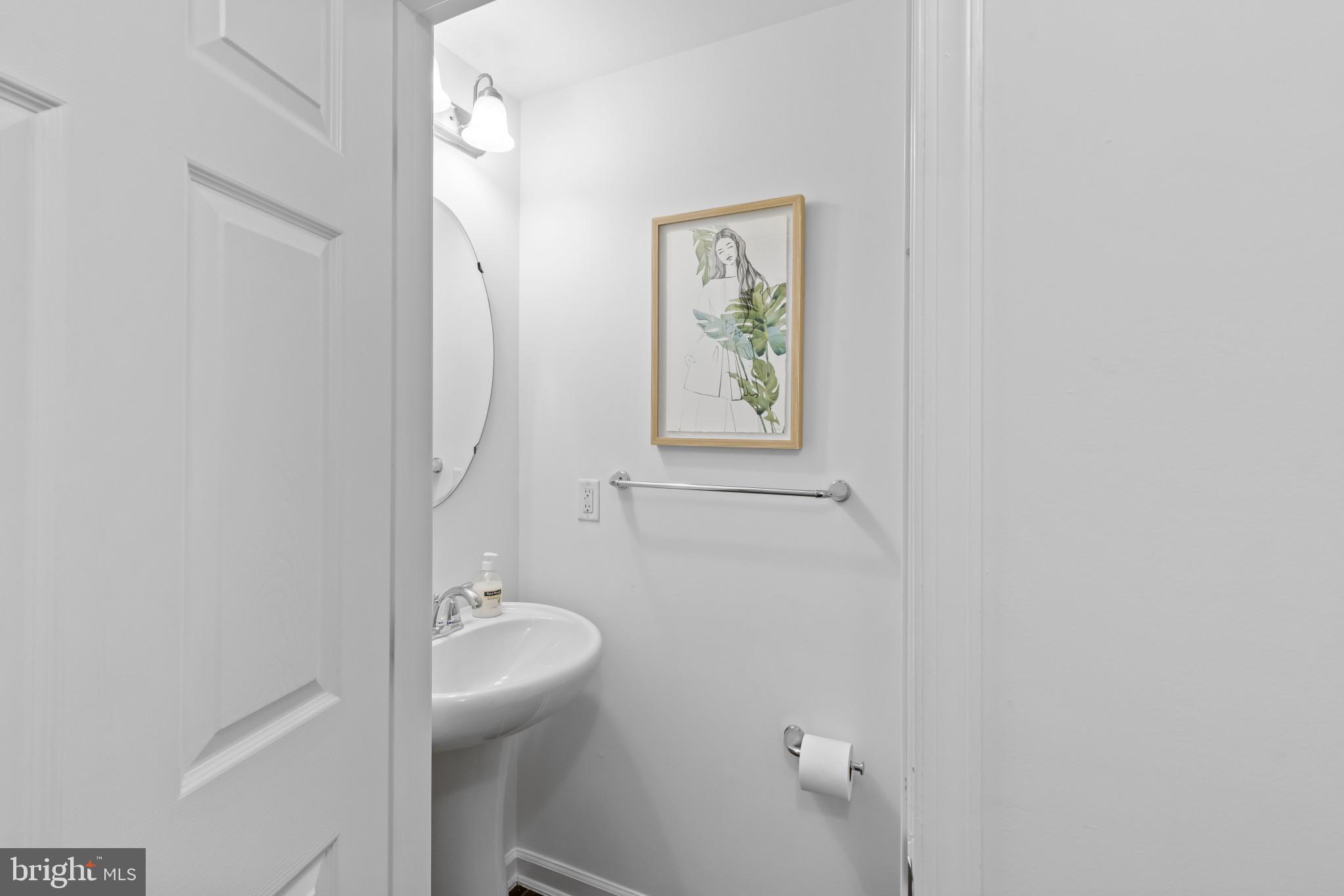 BELMONT STATION - Residential