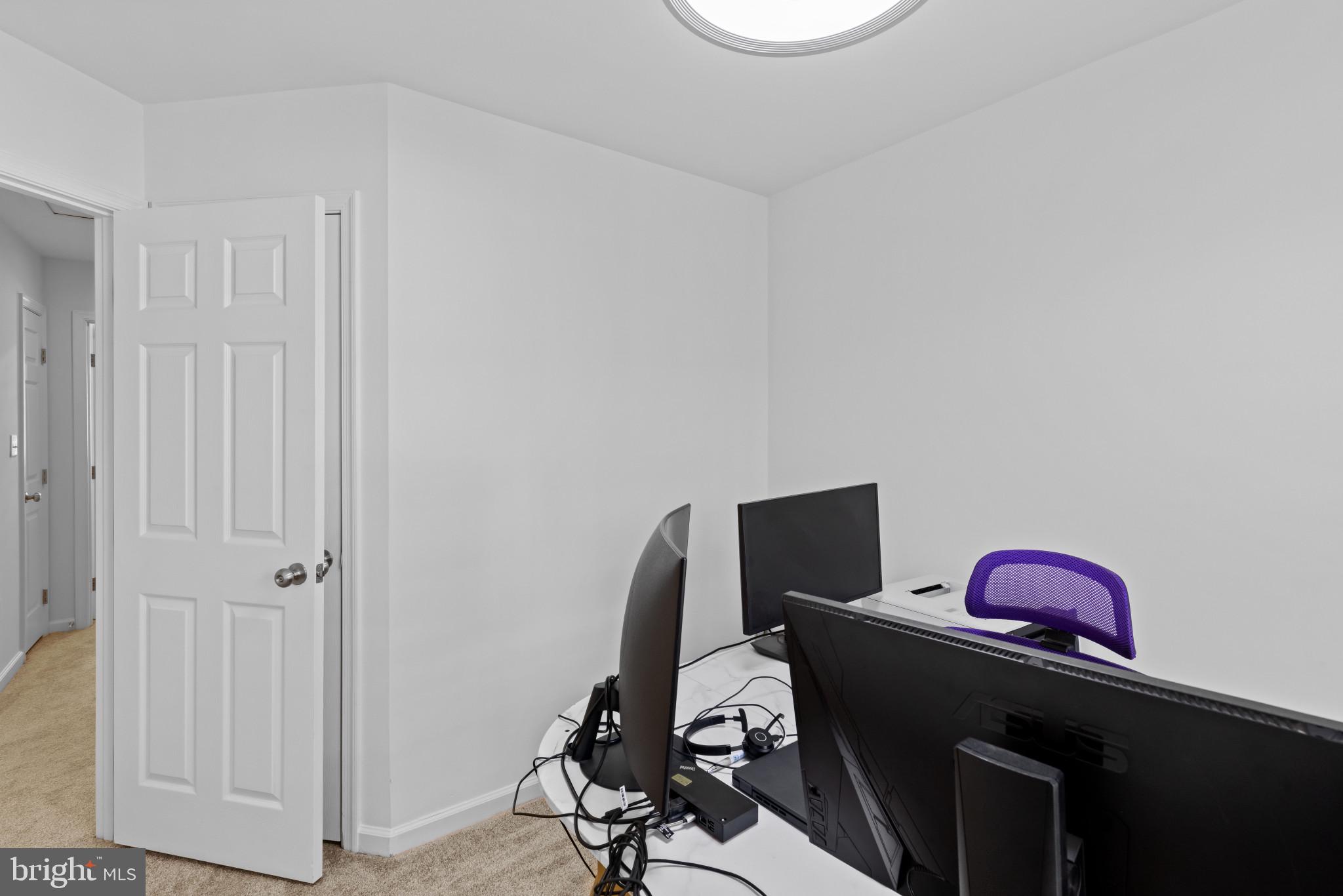 BELMONT STATION - Residential