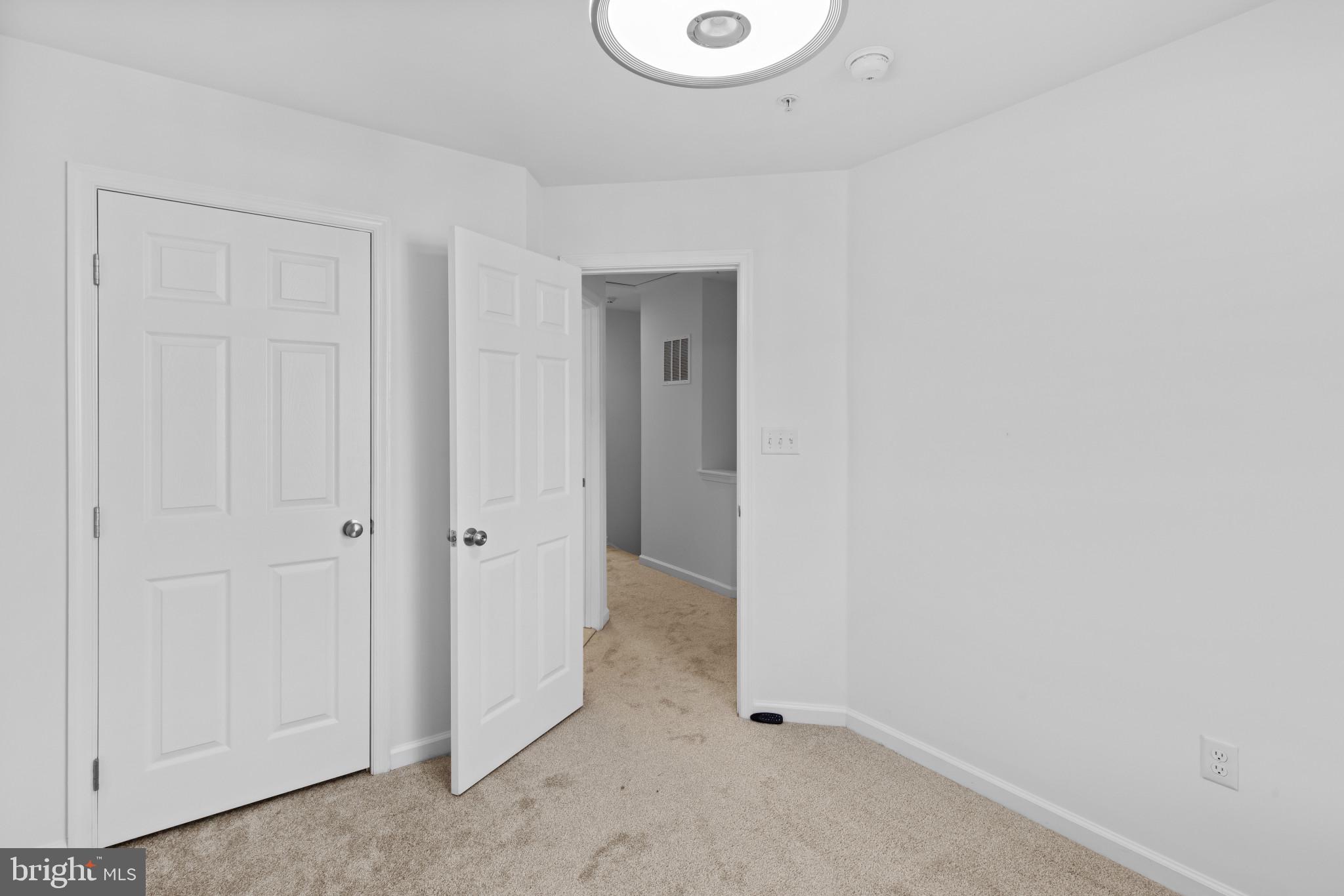 BELMONT STATION - Residential