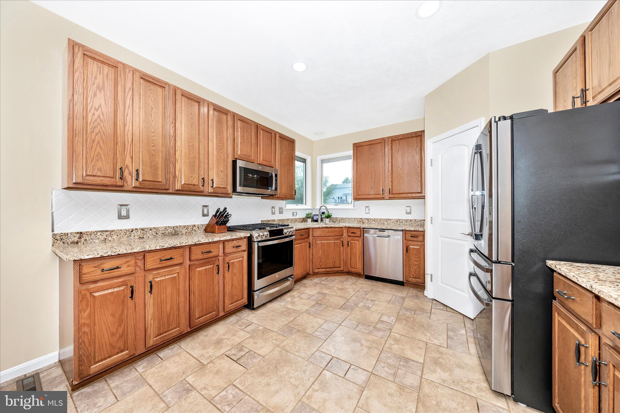 HARVEST RIDGE - Residential