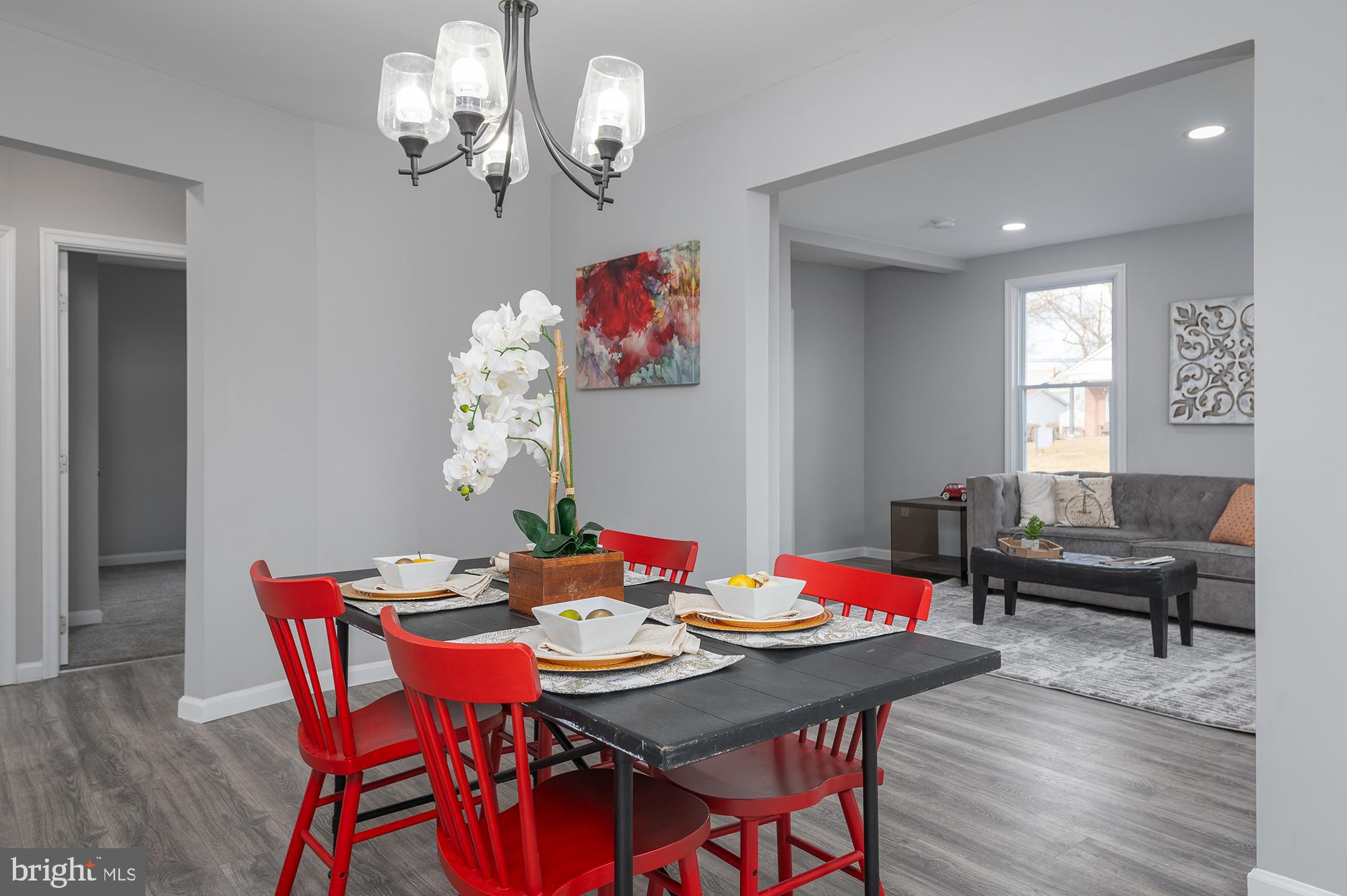 EDGEWOOD PARK - Residential