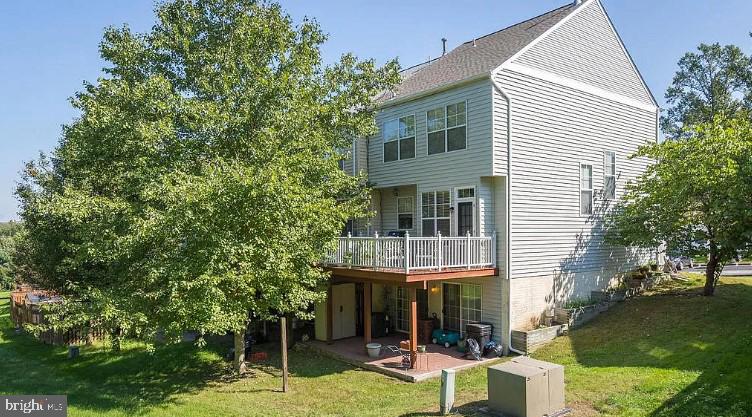 LAKE RIDGE - Residential Lease