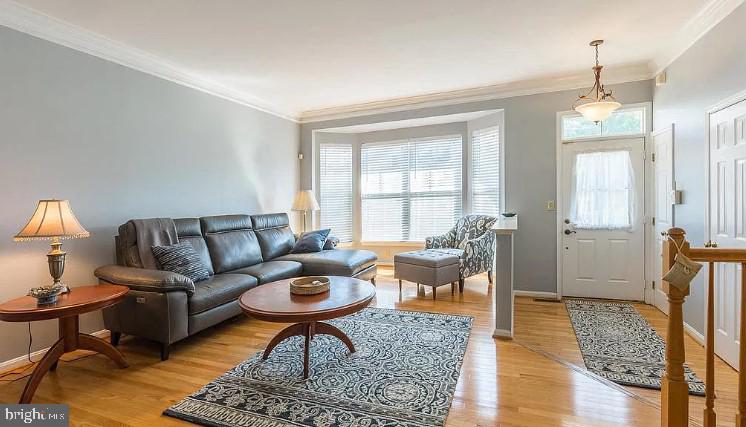 LAKE RIDGE - Residential Lease