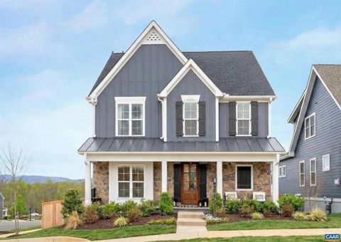 20 WARWICK DR CROZET VA 22932