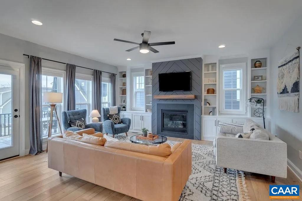 OLD TRAIL - Residential