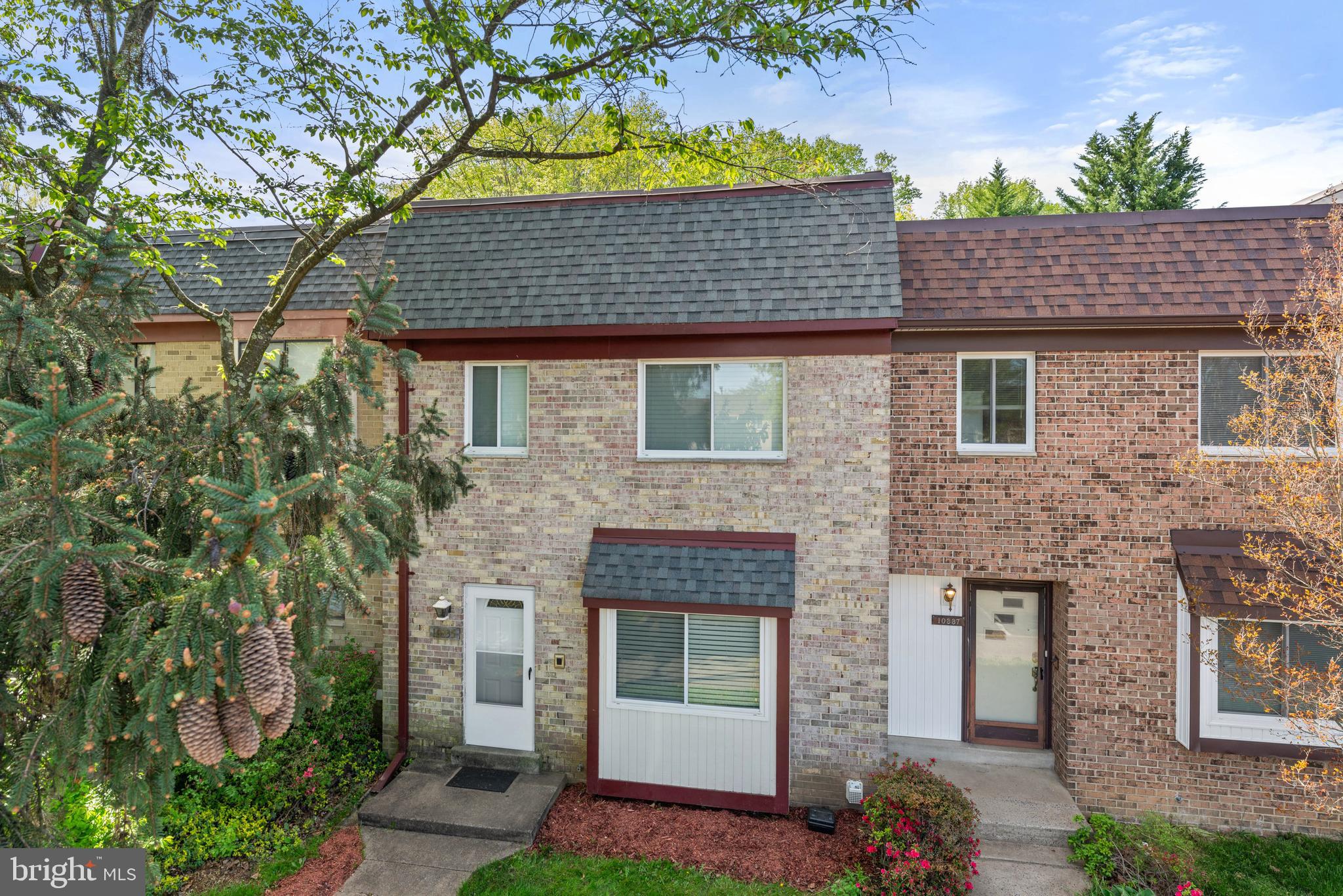 EVERGREEN SQUARE - Residential