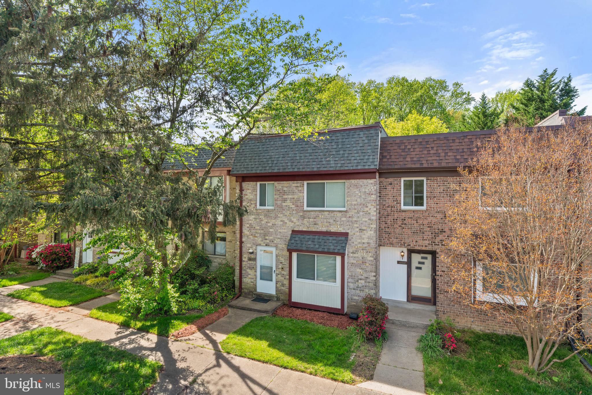 EVERGREEN SQUARE - Residential