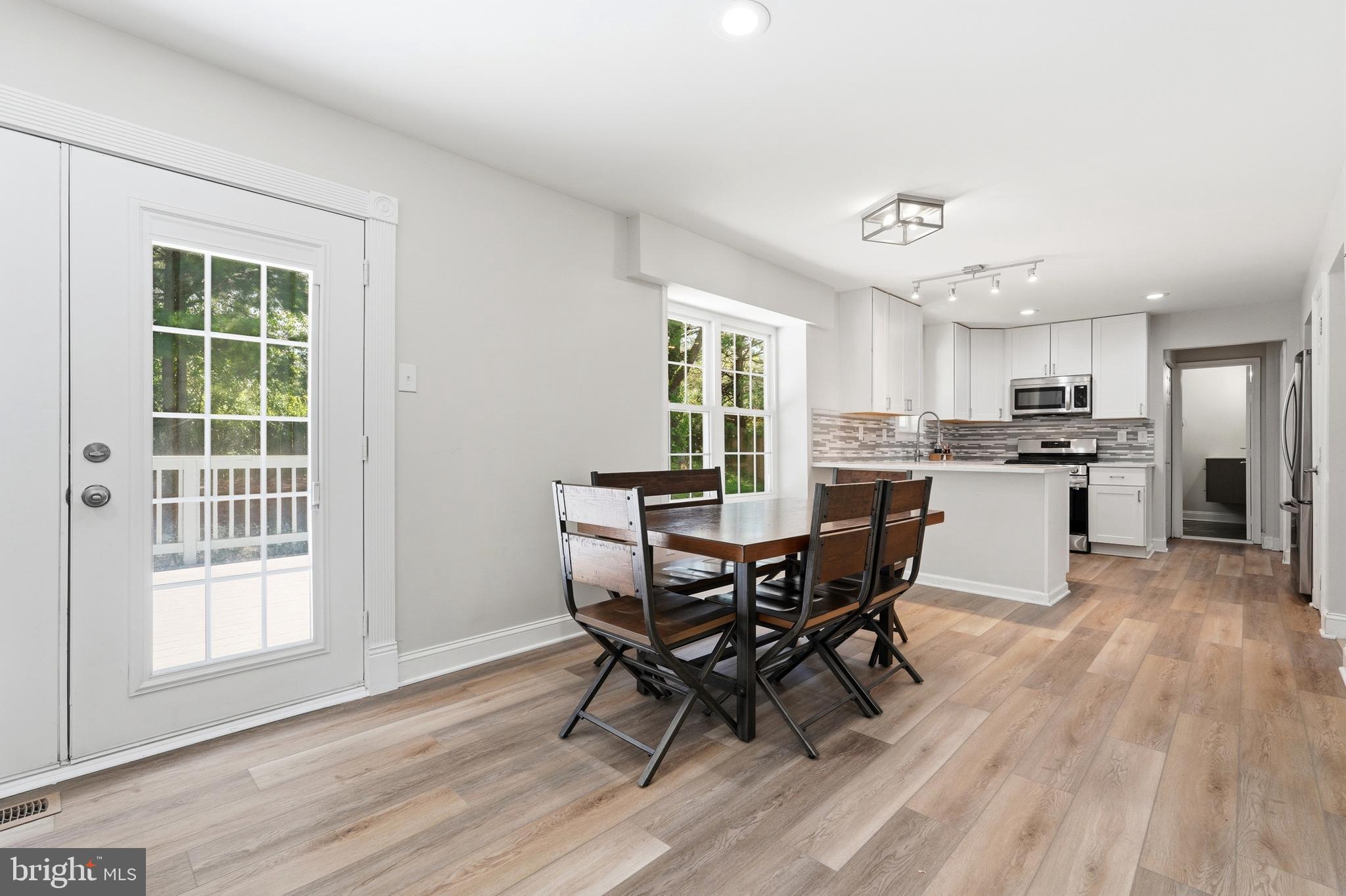 FERNSHIRE FARMS - Residential