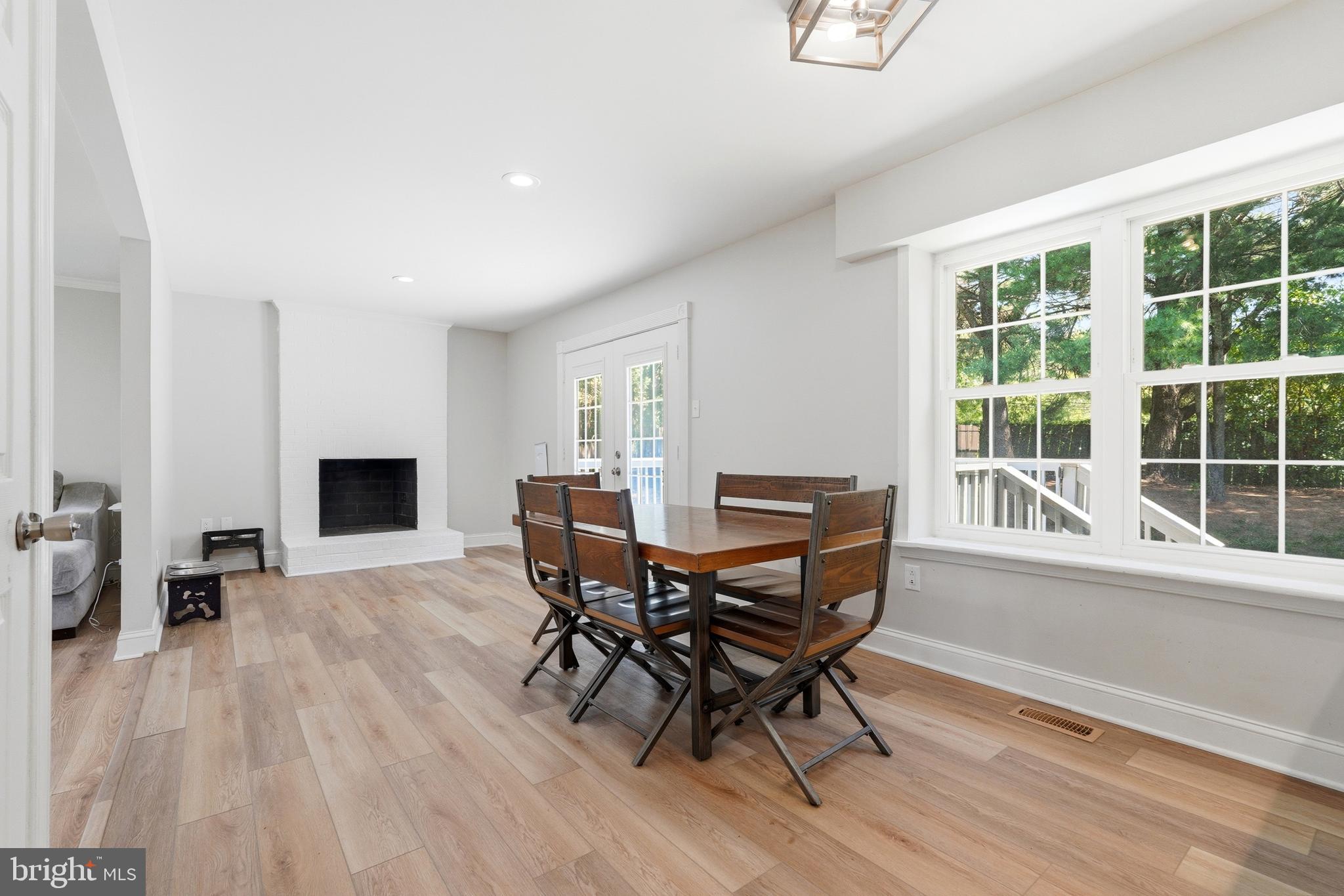 FERNSHIRE FARMS - Residential