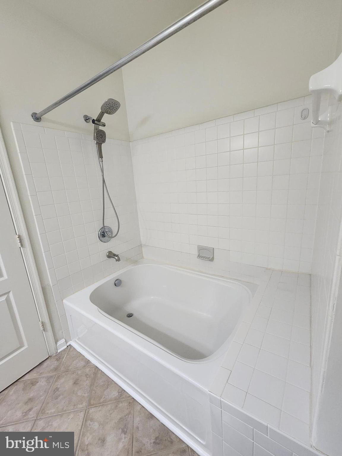 HUNT VALLEY - Residential