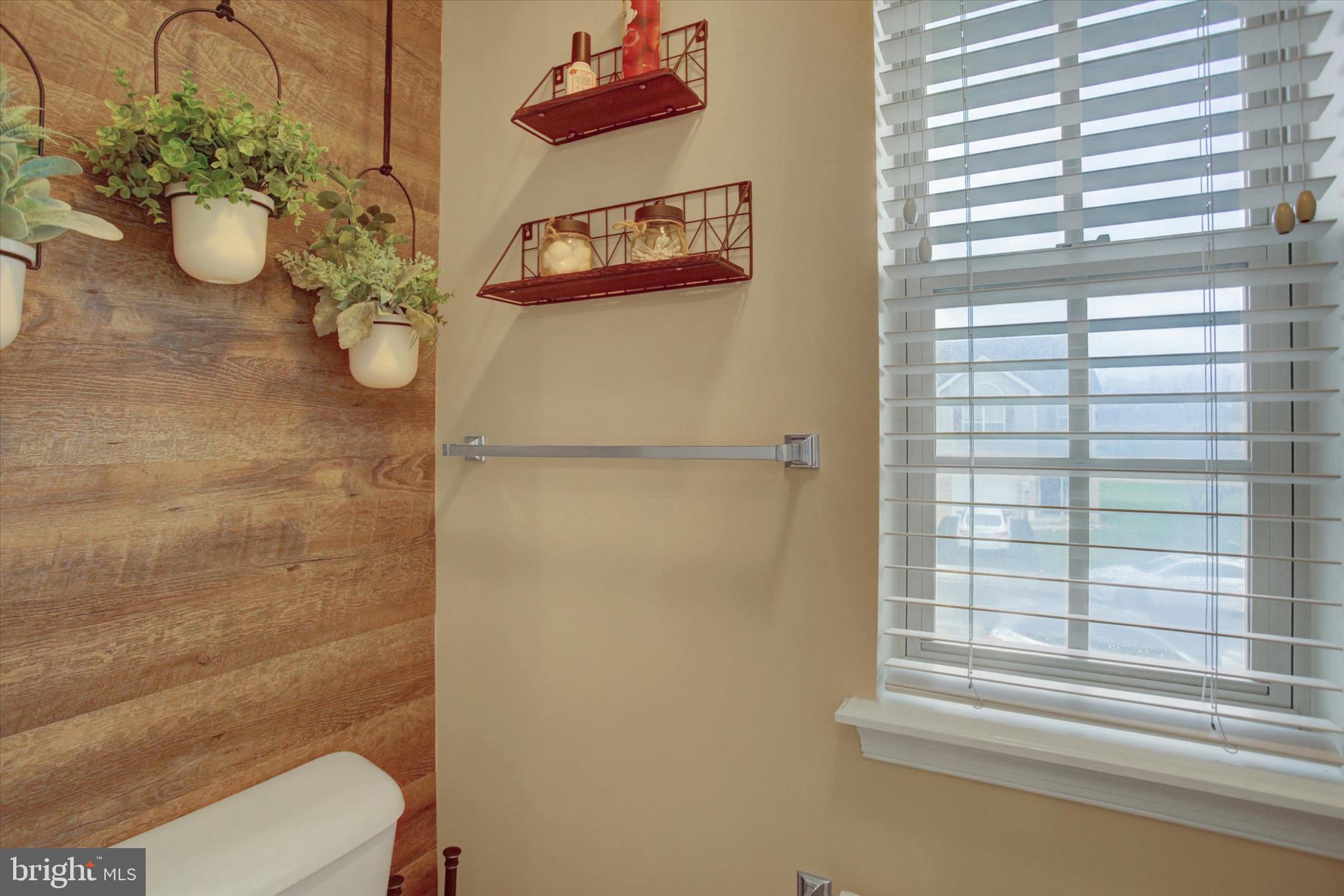 NICHOLSON SQUARE VILLAGE - Residential