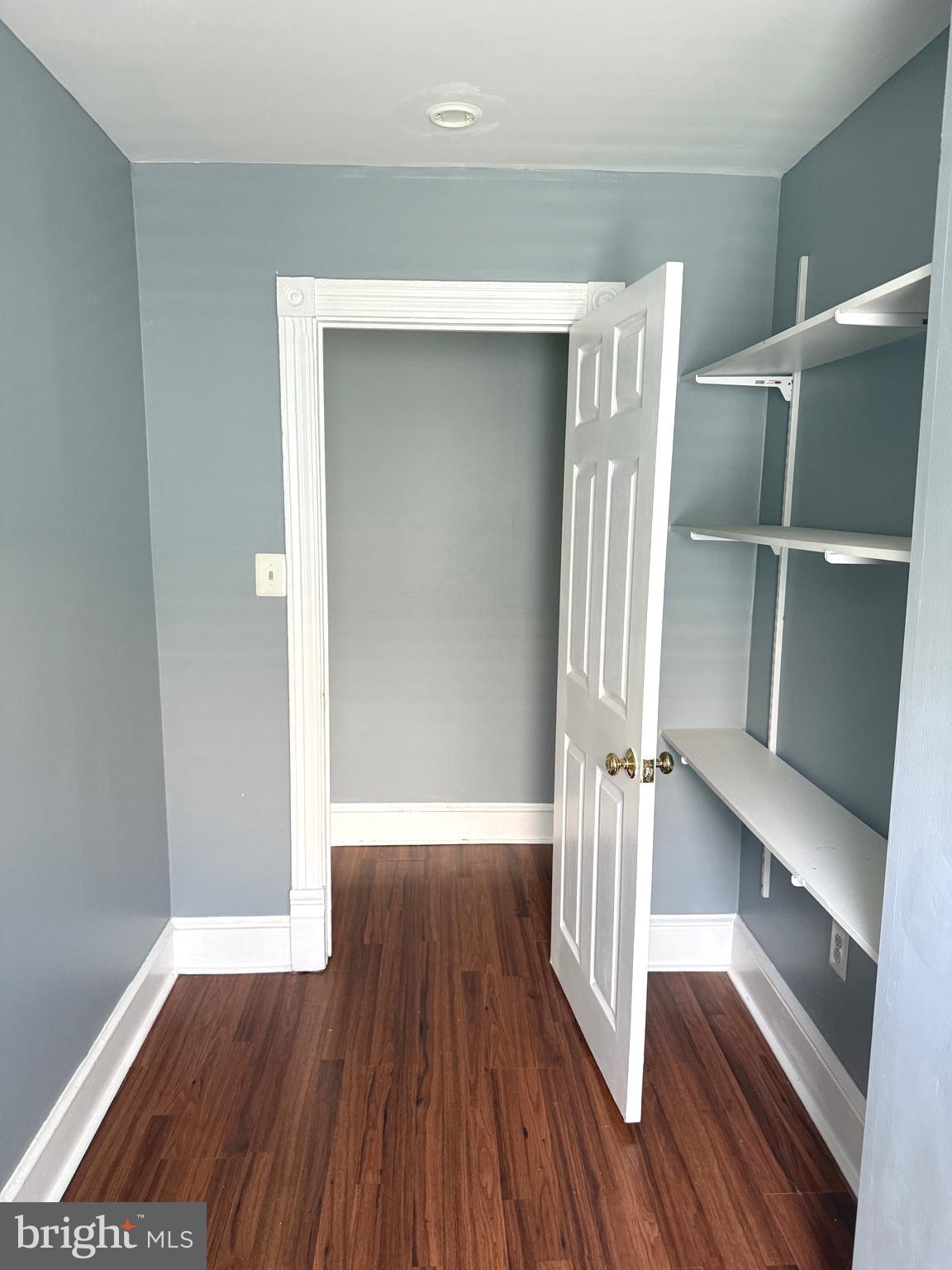 ROSEMONT - Residential Income