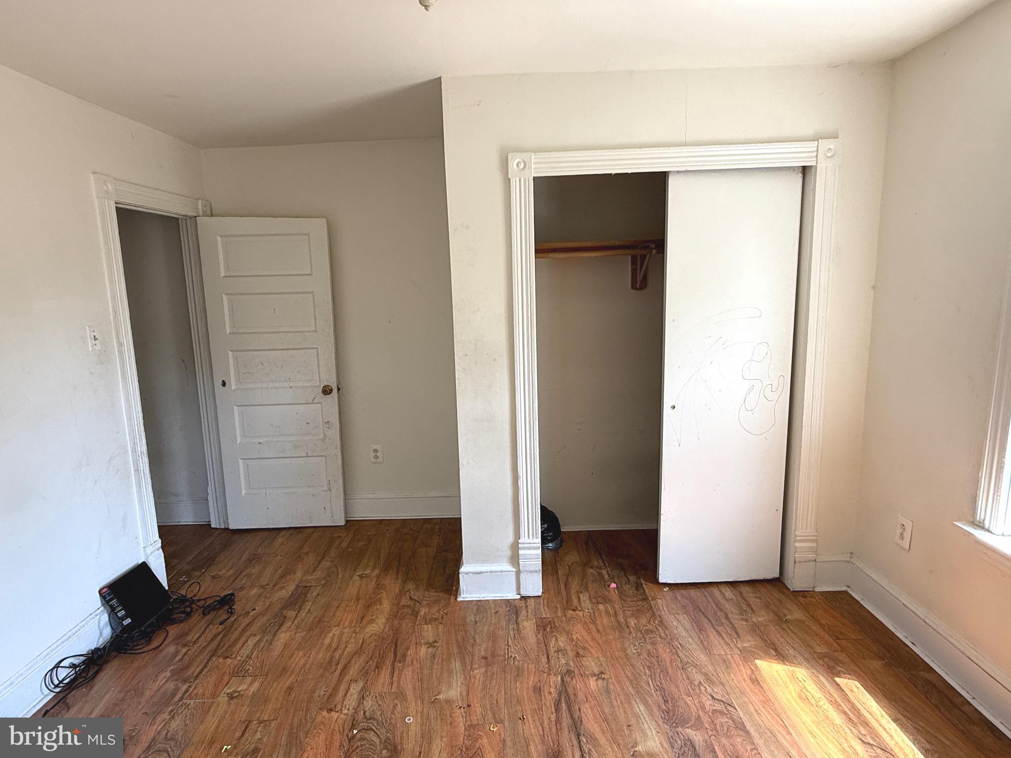 ROSEMONT - Residential Income