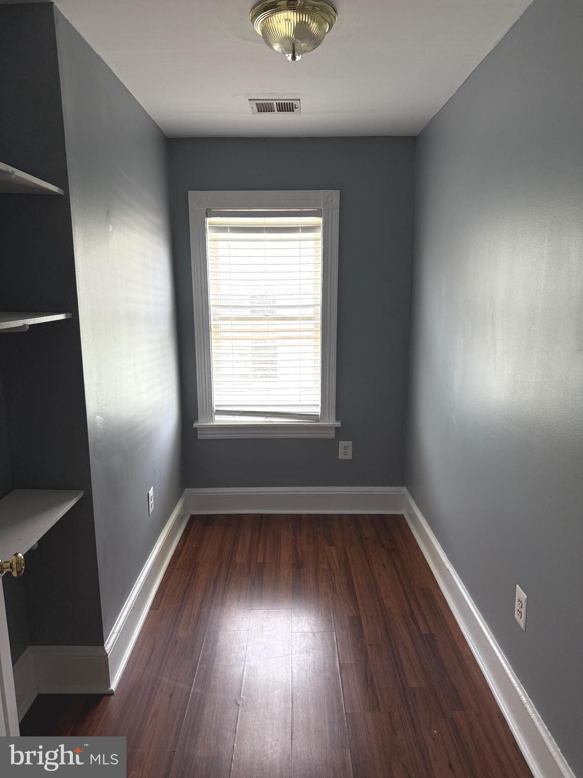 ROSEMONT - Residential Income