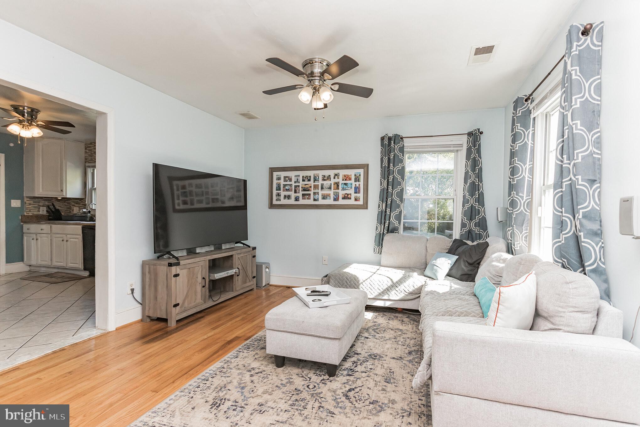 GROVETON HEIGHTS - Residential