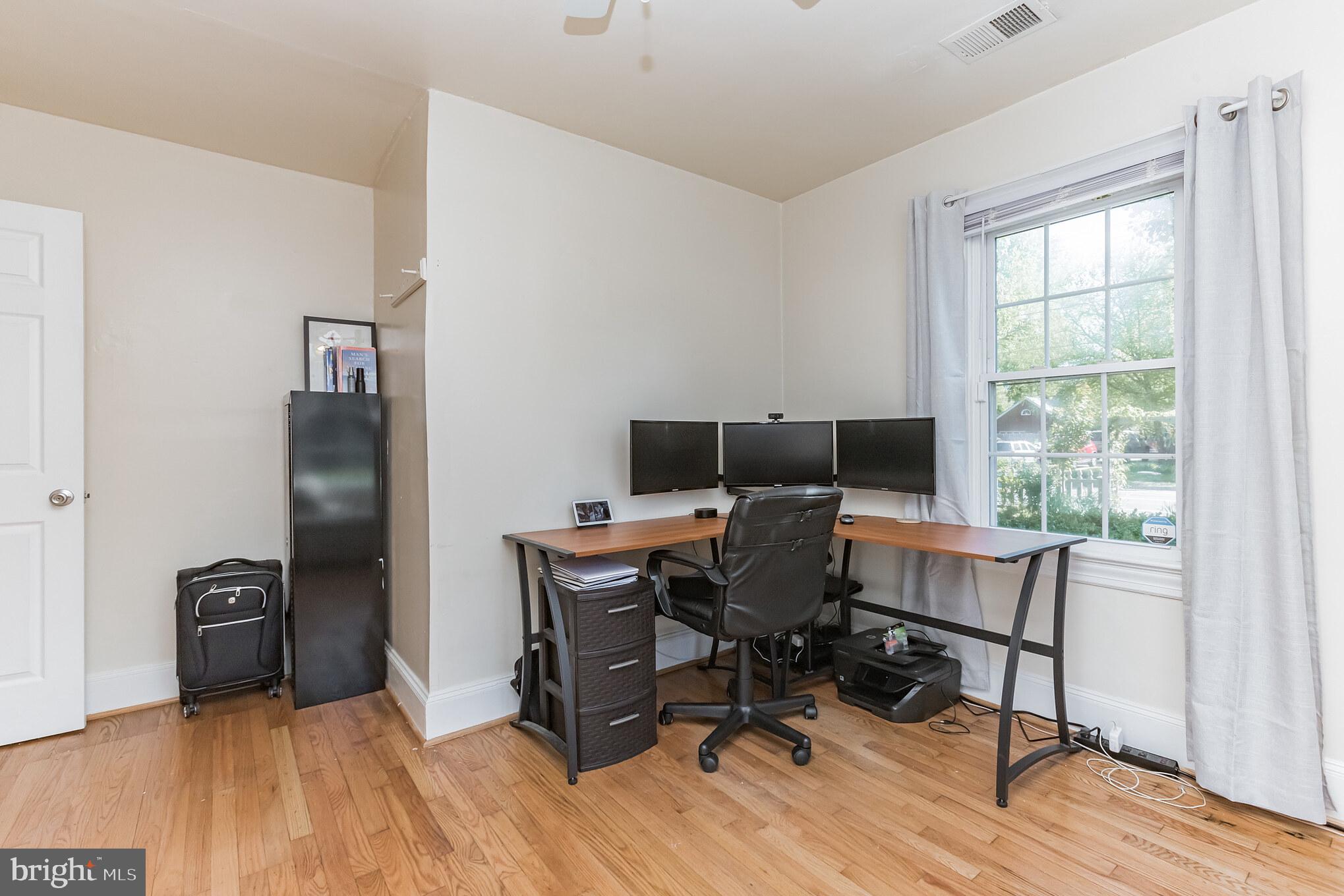 GROVETON HEIGHTS - Residential