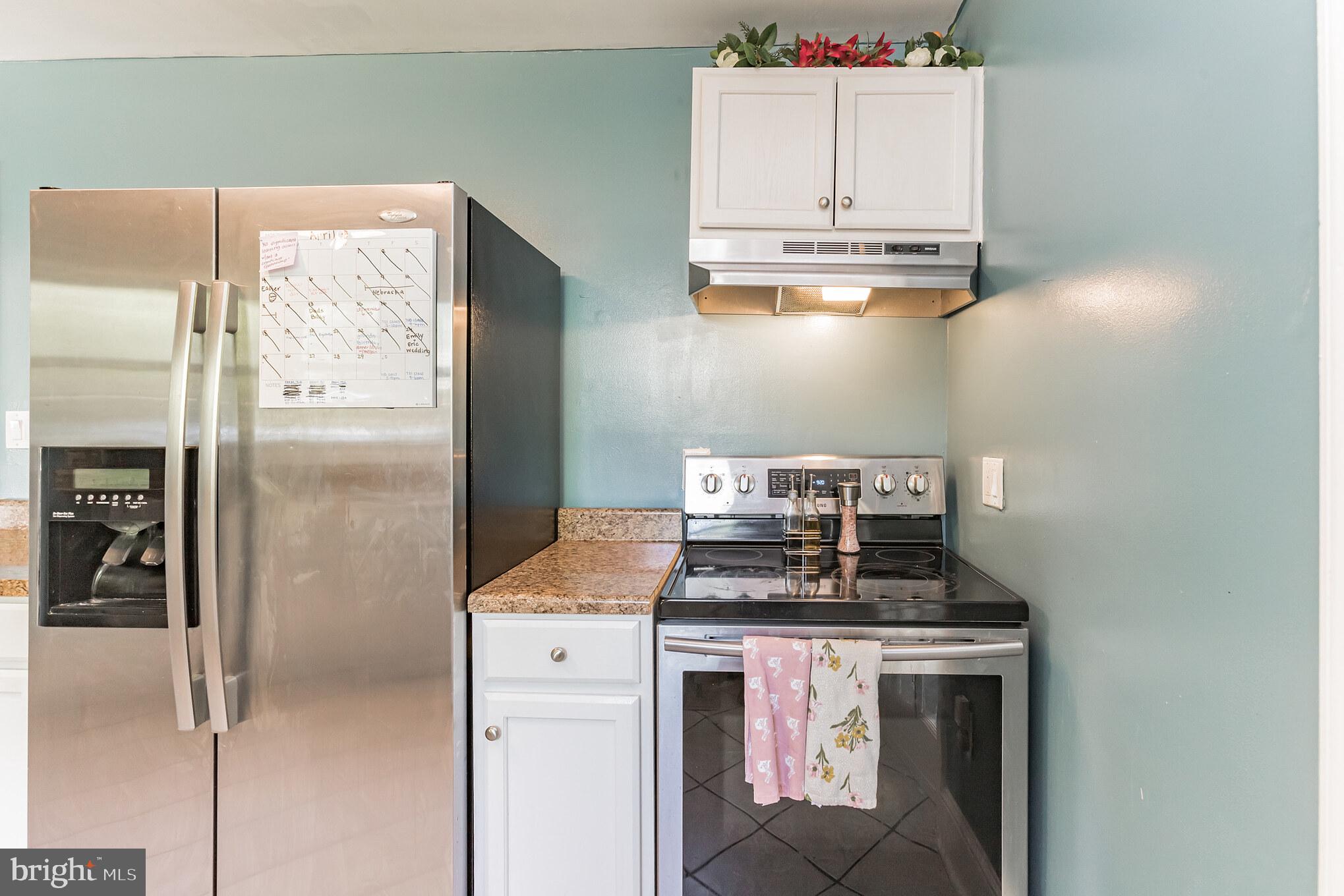 GROVETON HEIGHTS - Residential