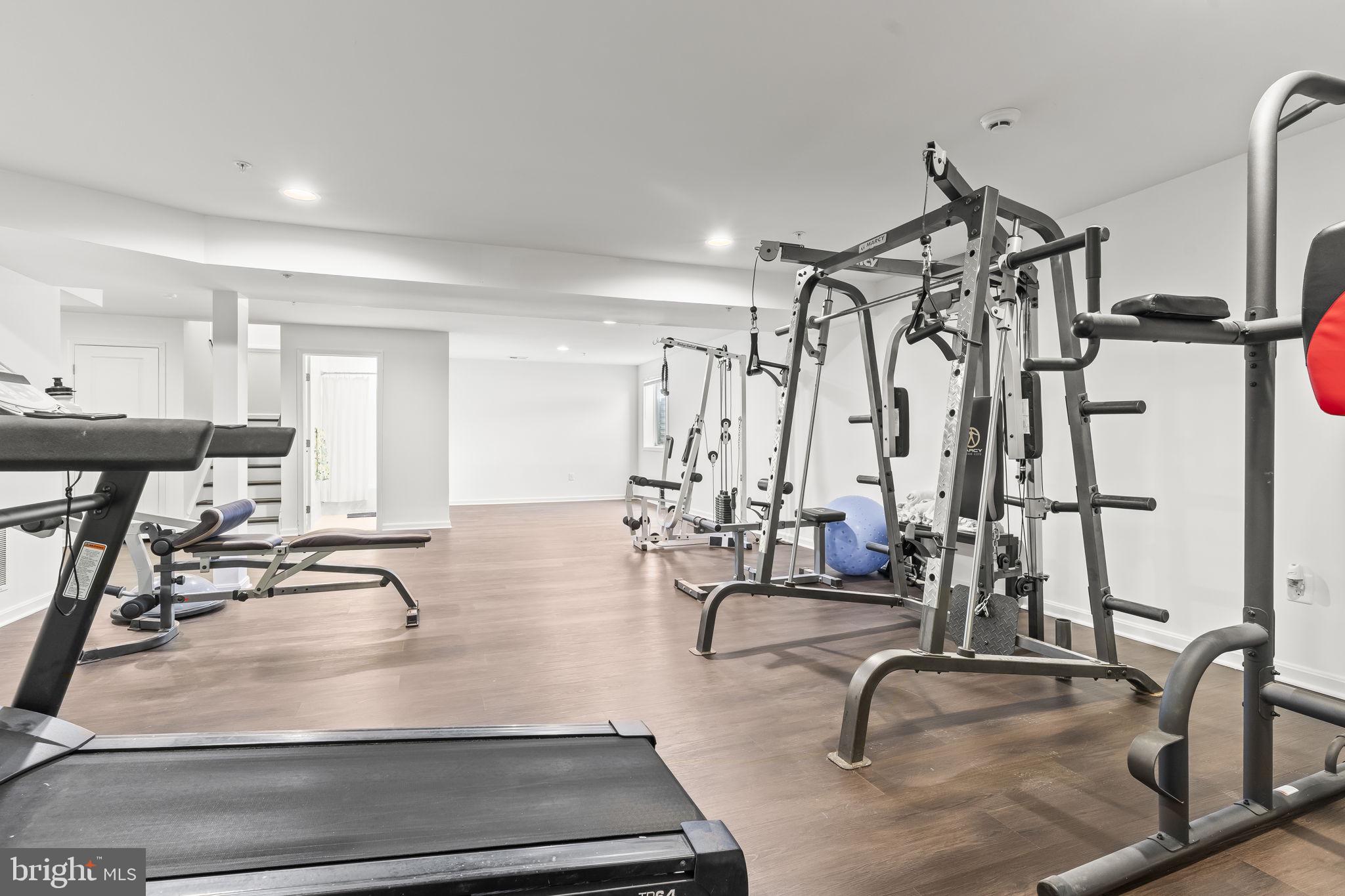 BROOKWOOD ESTATES - Residential