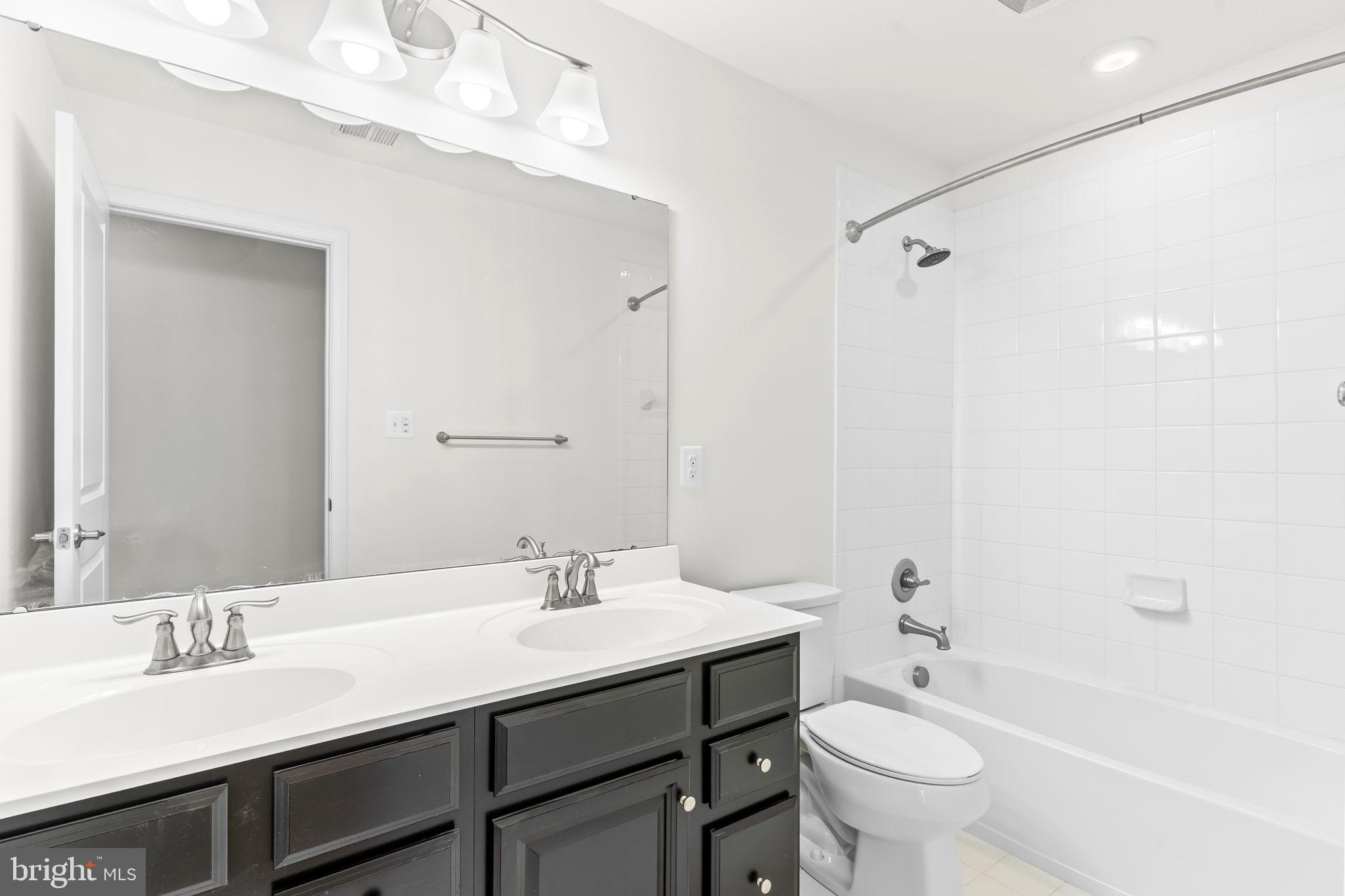 BROOKWOOD ESTATES - Residential