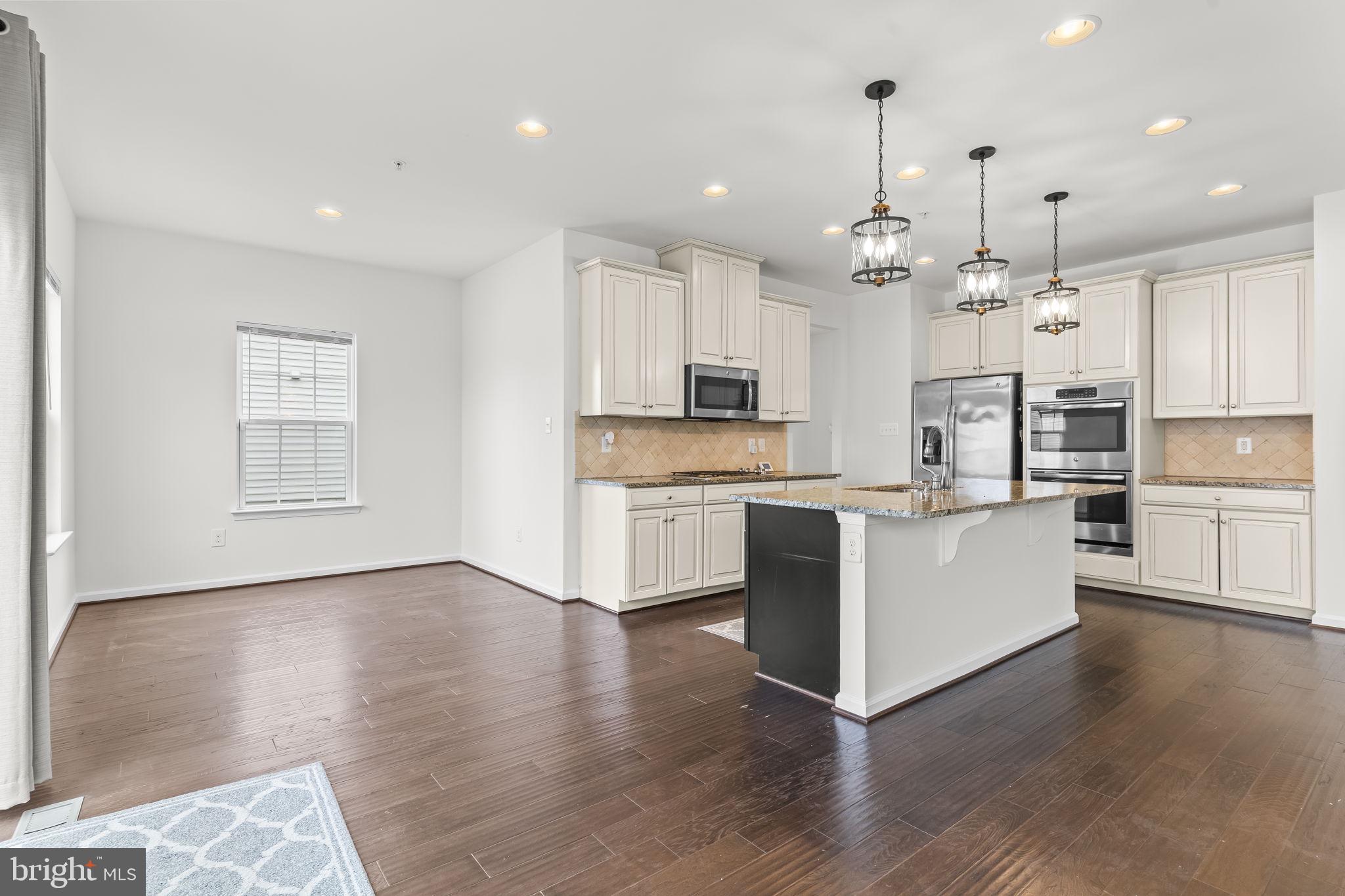 BROOKWOOD ESTATES - Residential