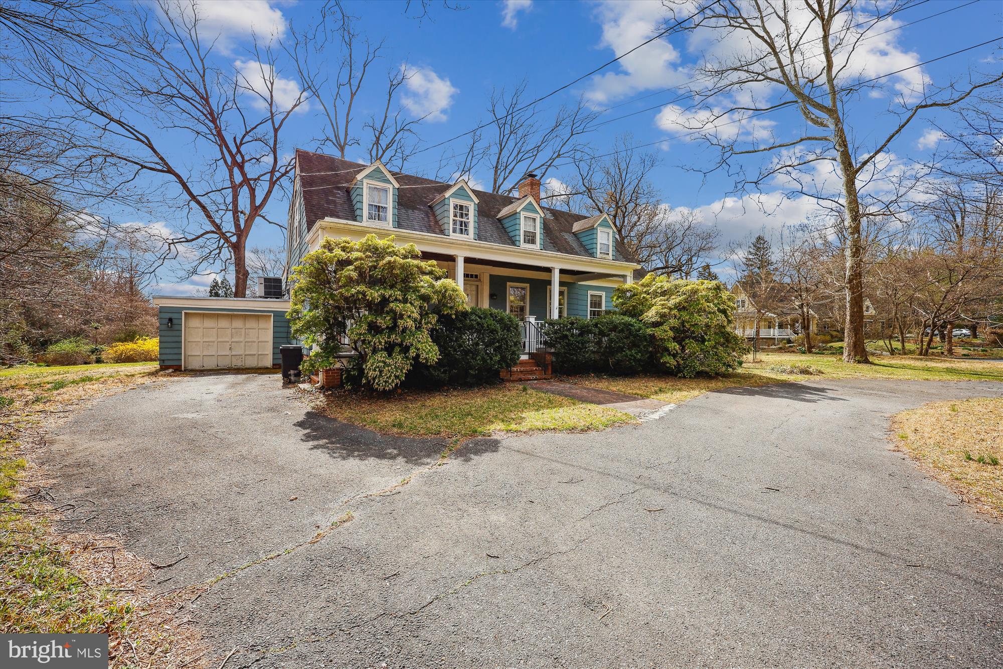 GARRETT PARK - Residential