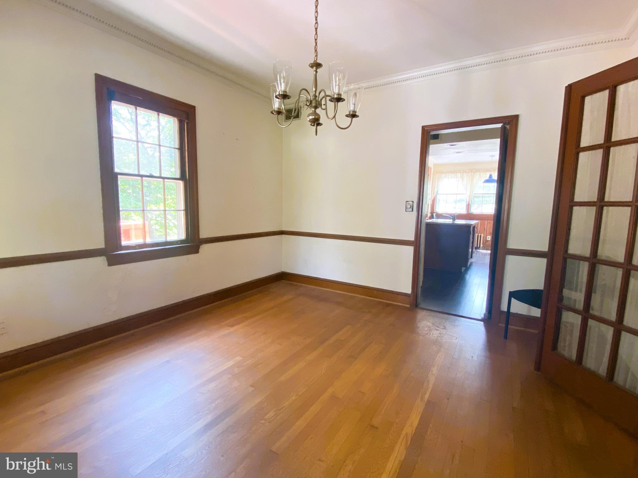 GARRETT PARK - Residential