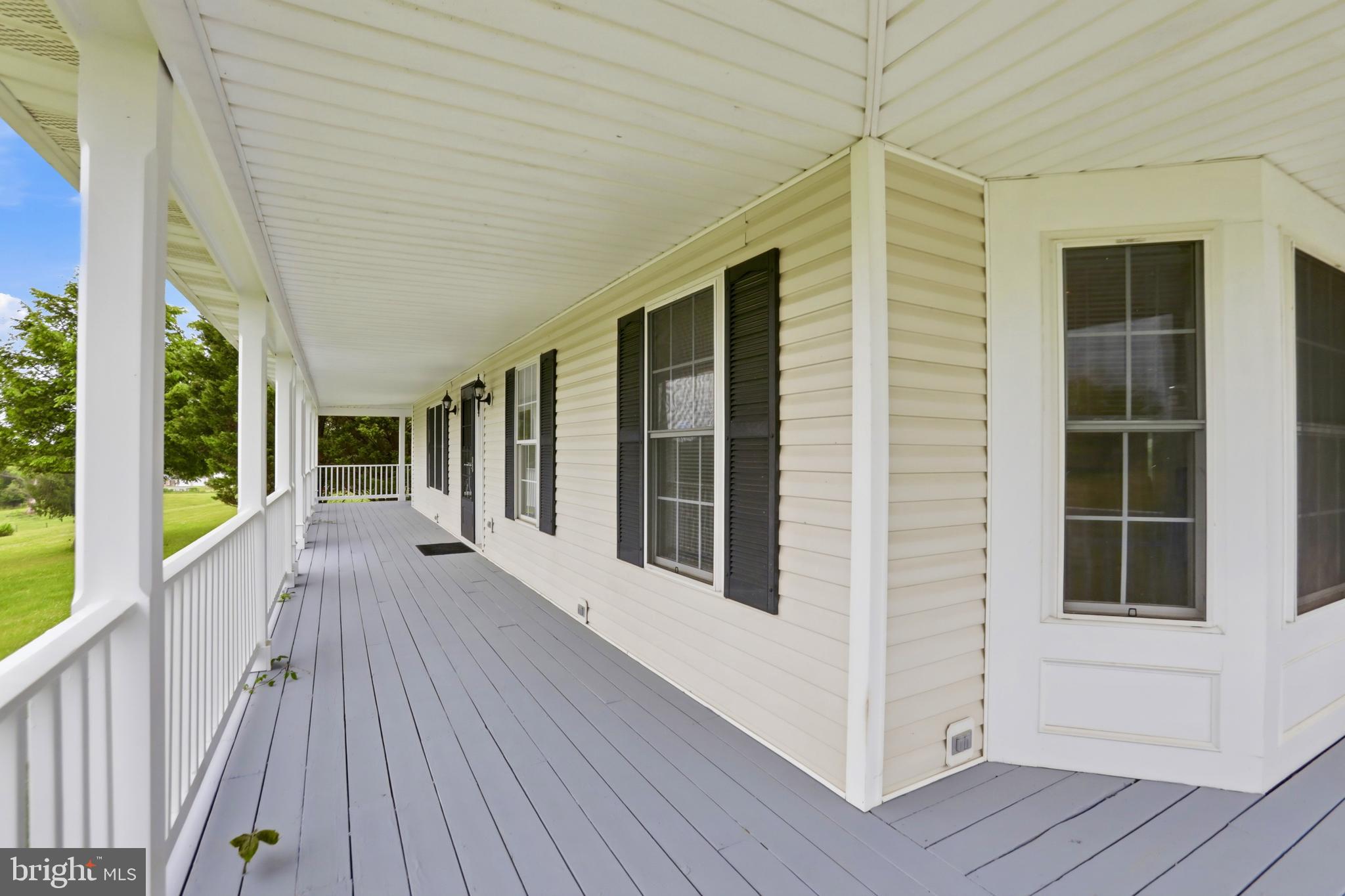 33 ELDRIDGE LANE