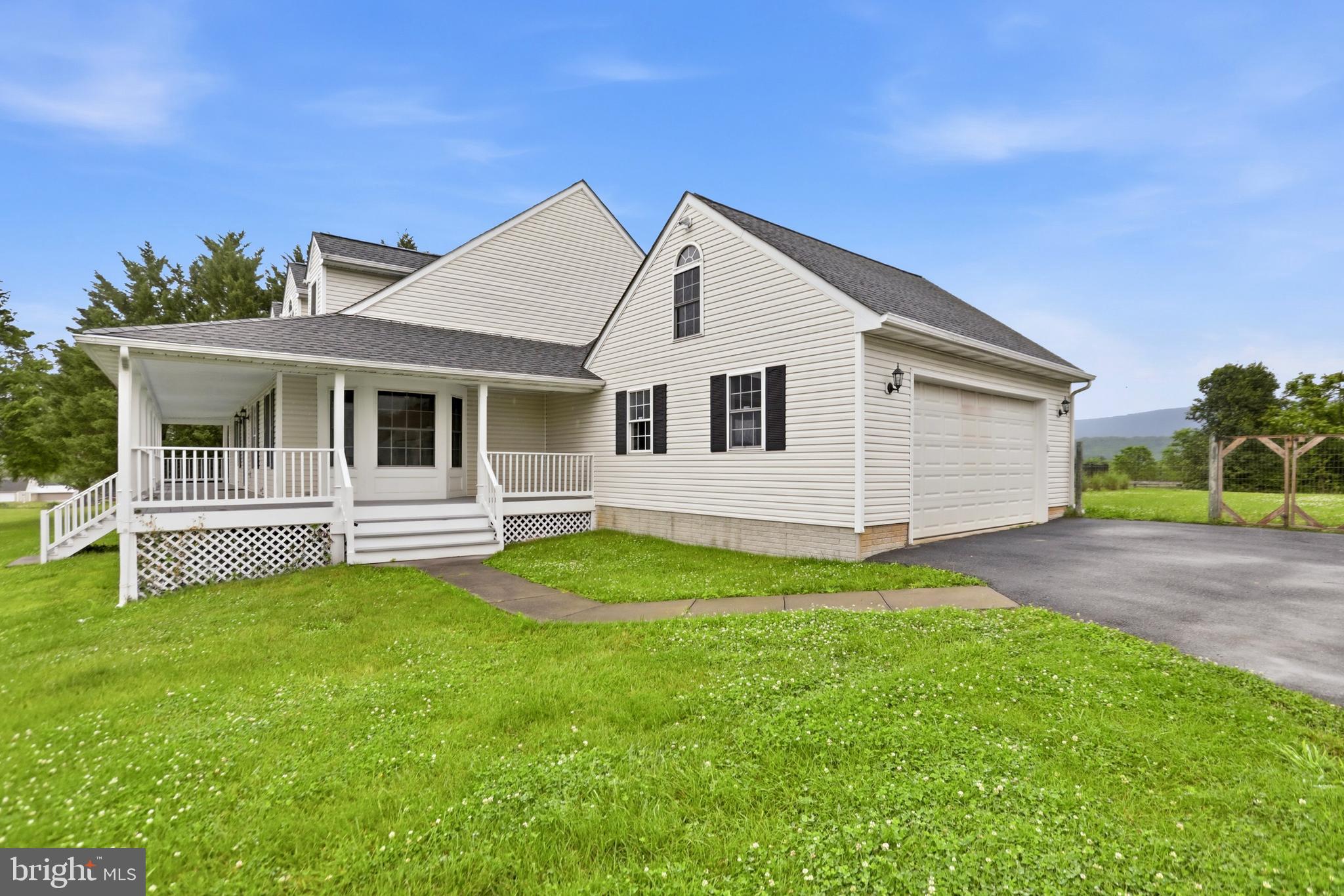 33 ELDRIDGE LANE