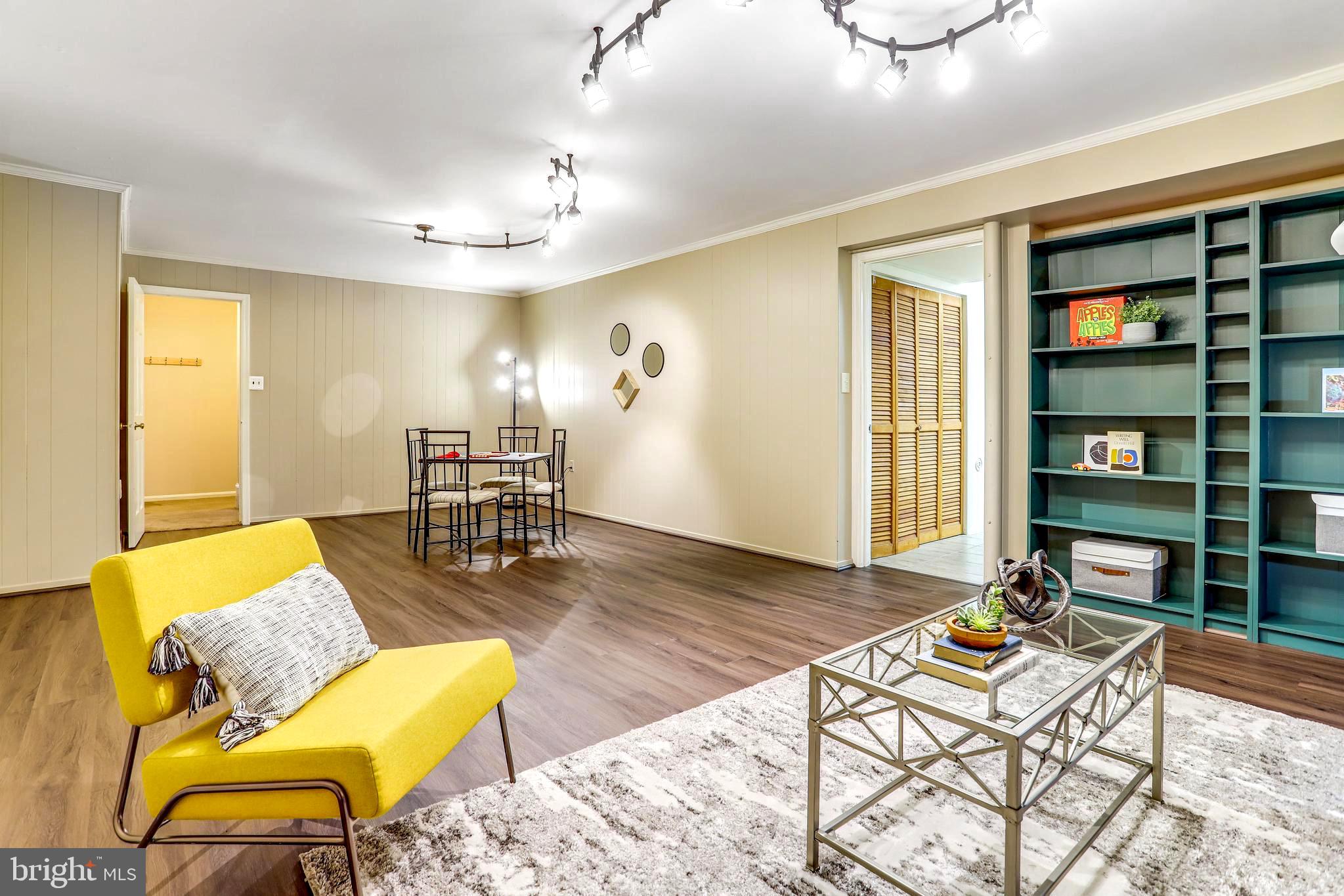 CHAIN BRIDGE WOODS - Residential