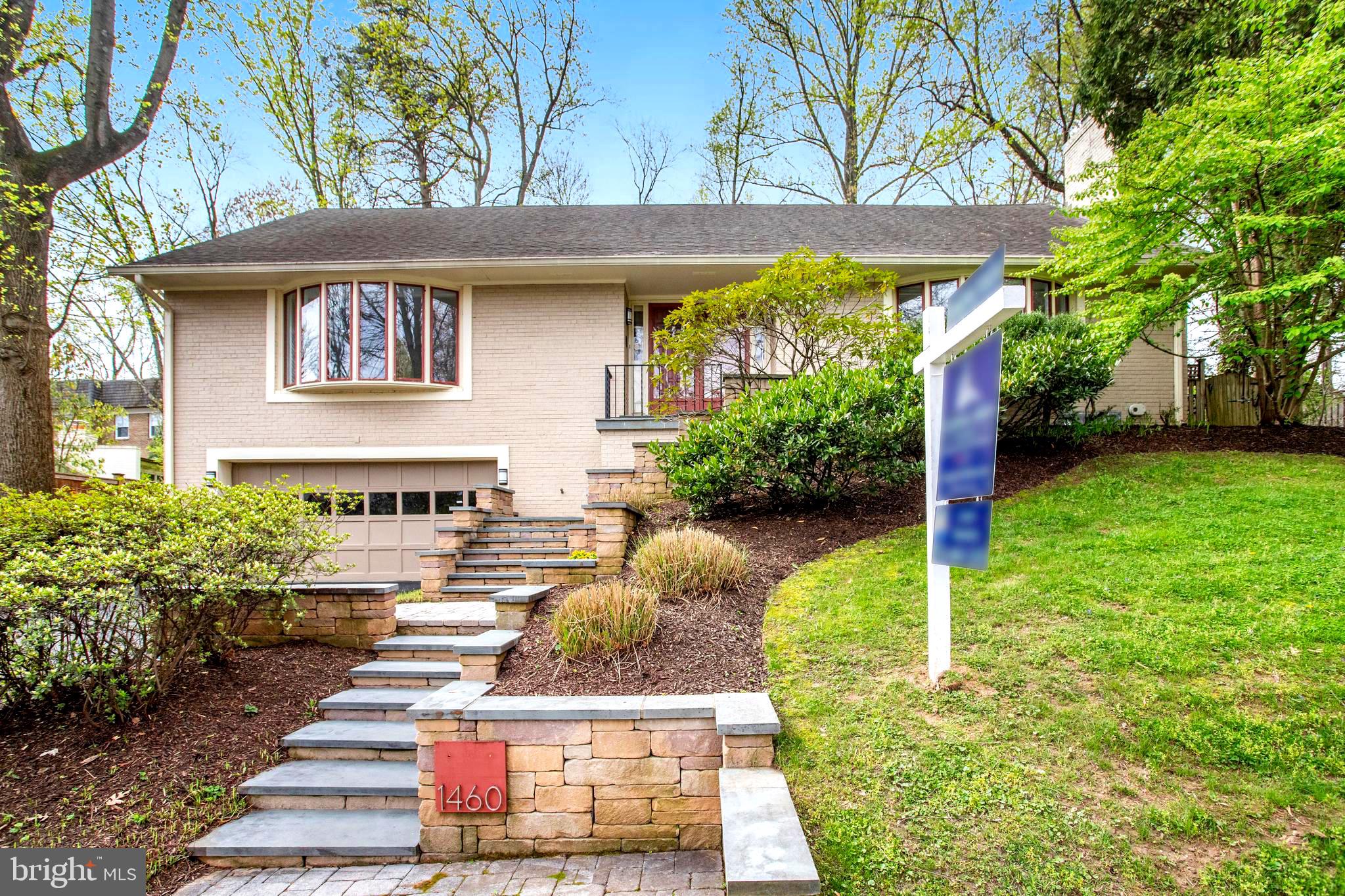 CHAIN BRIDGE WOODS - Residential