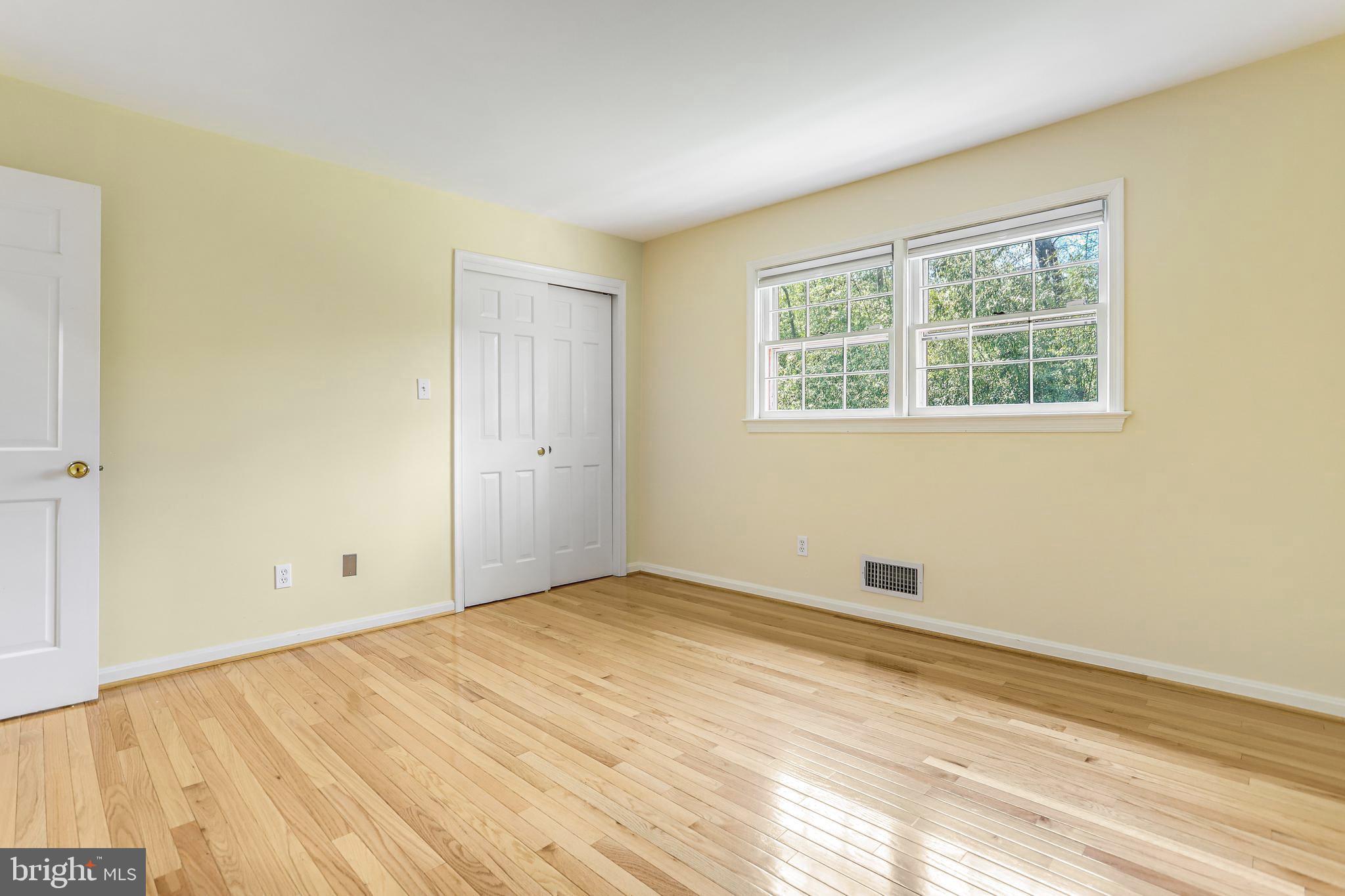 CHAIN BRIDGE WOODS - Residential