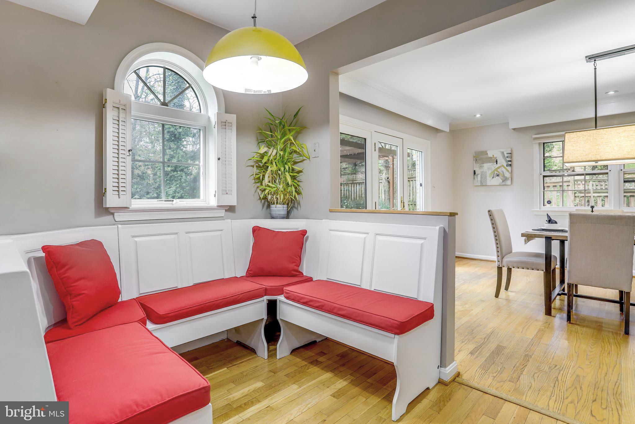 CHAIN BRIDGE WOODS - Residential